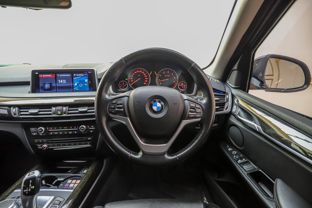 2021 BMW X5 M50i xDrive Security (F15) - VR4