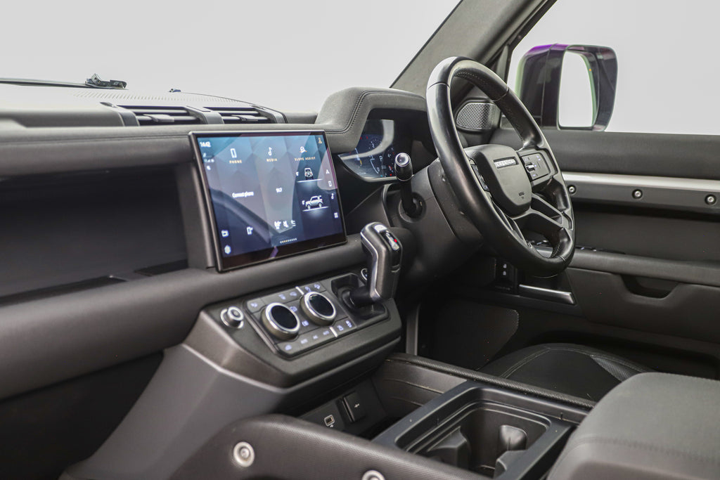 2022 Land Rover Defender 110 D240 HSE X-Dynamic