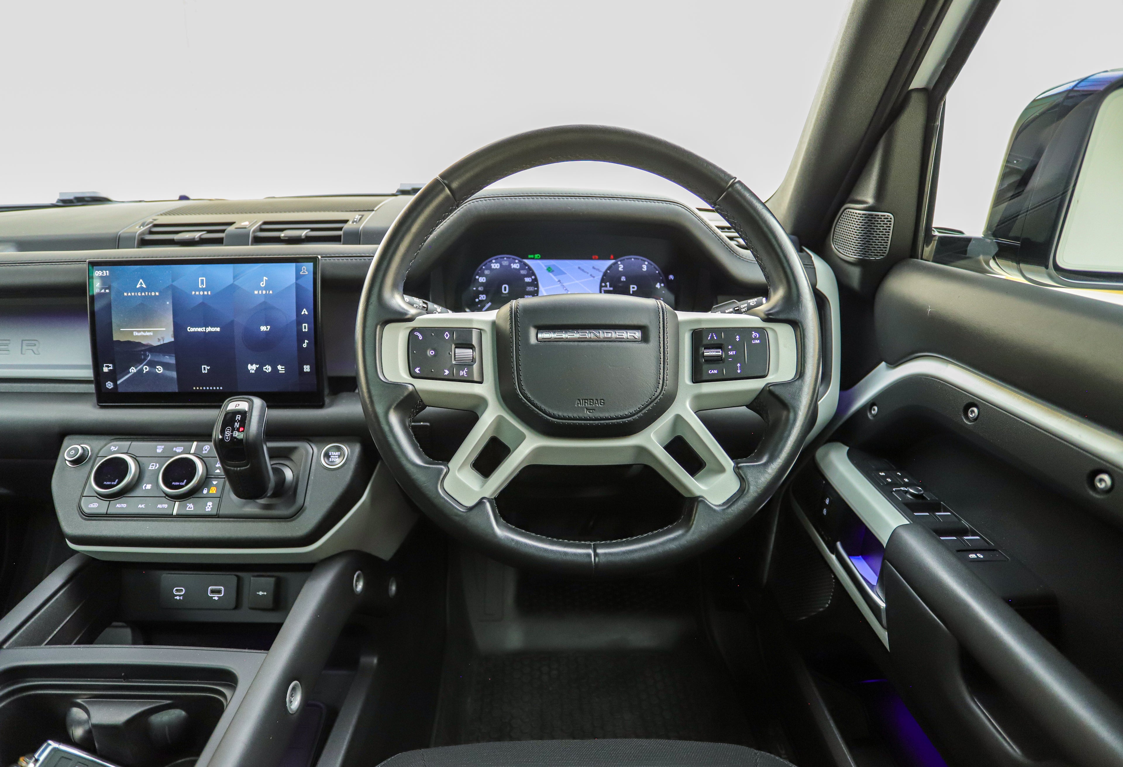 2022 Land Rover Defender 110 D240 HSE X-Dynamic
