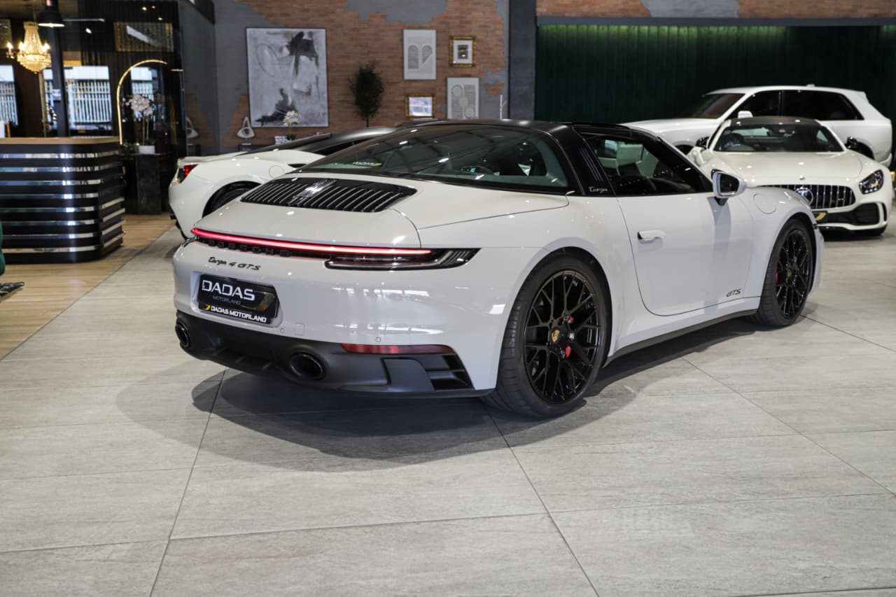 2024 Porsche 911 Targa 4 GTS