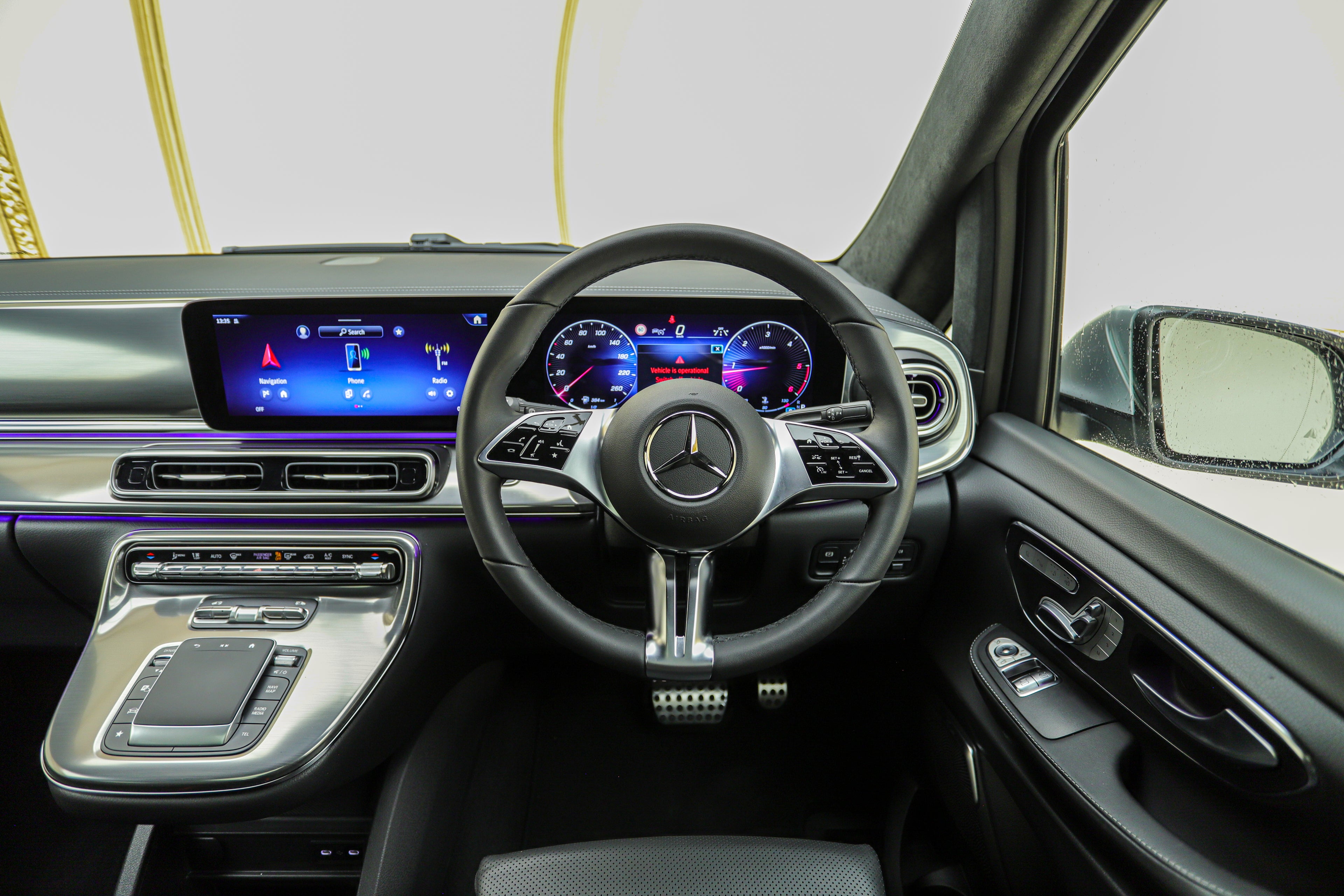 2026 Mercedes-Benz V300d Exclusive