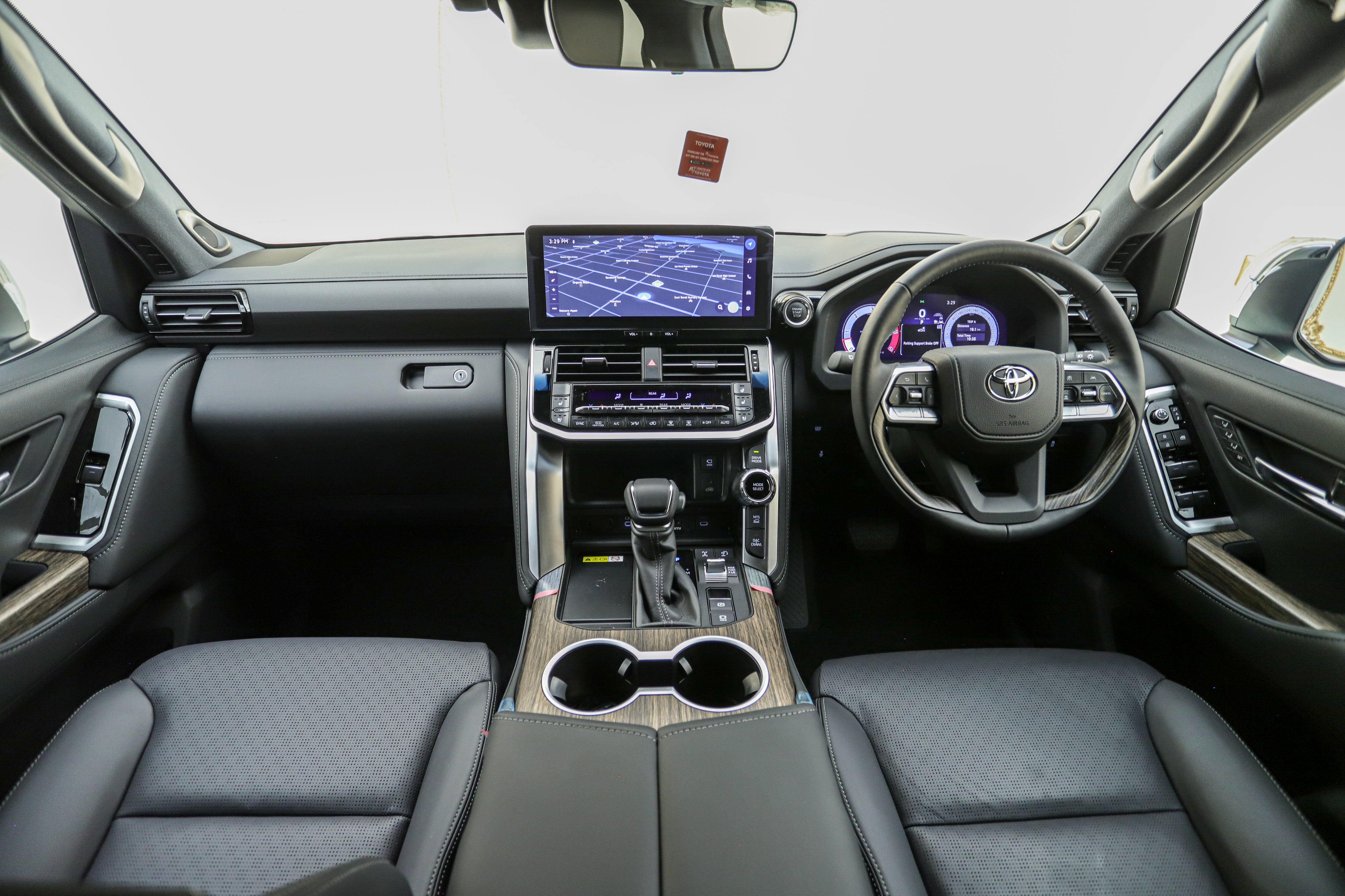 2026 Land Cruiser LC300 3.3d ZX