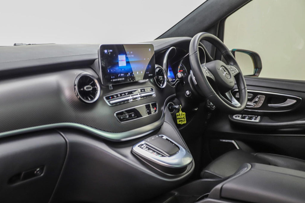 2022 Mercedes-Benz V300d Exclusive