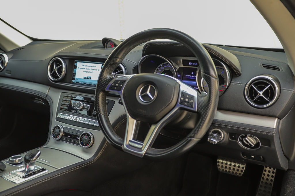 2015 Mercedes-Benz SL400 AMG Line
