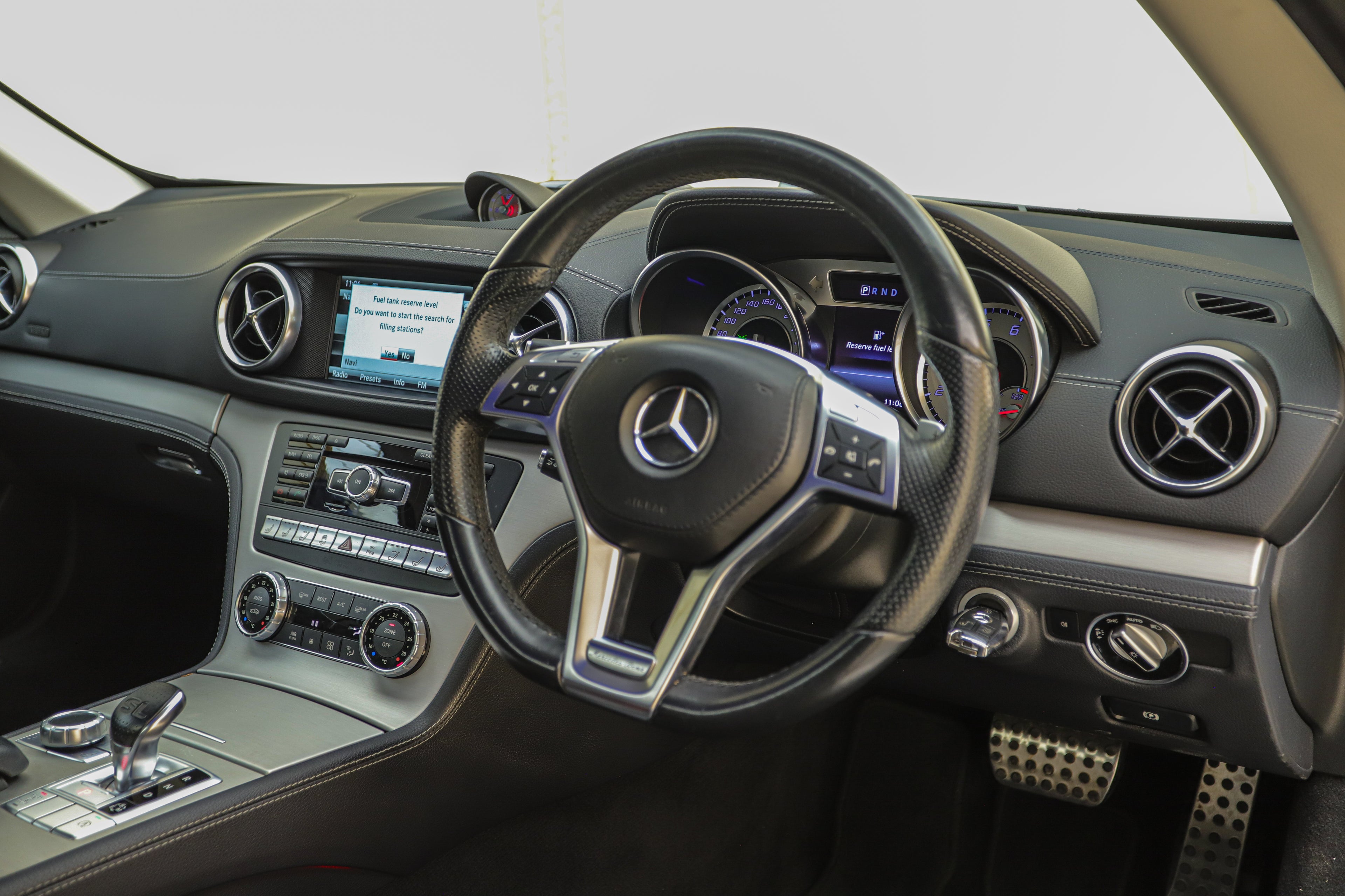 2015 Mercedes-Benz SL400 AMG Line