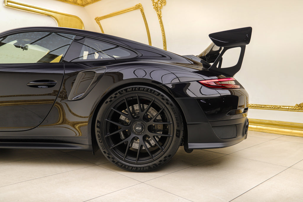 2019 Porsche 911 GT2 RS Weissach