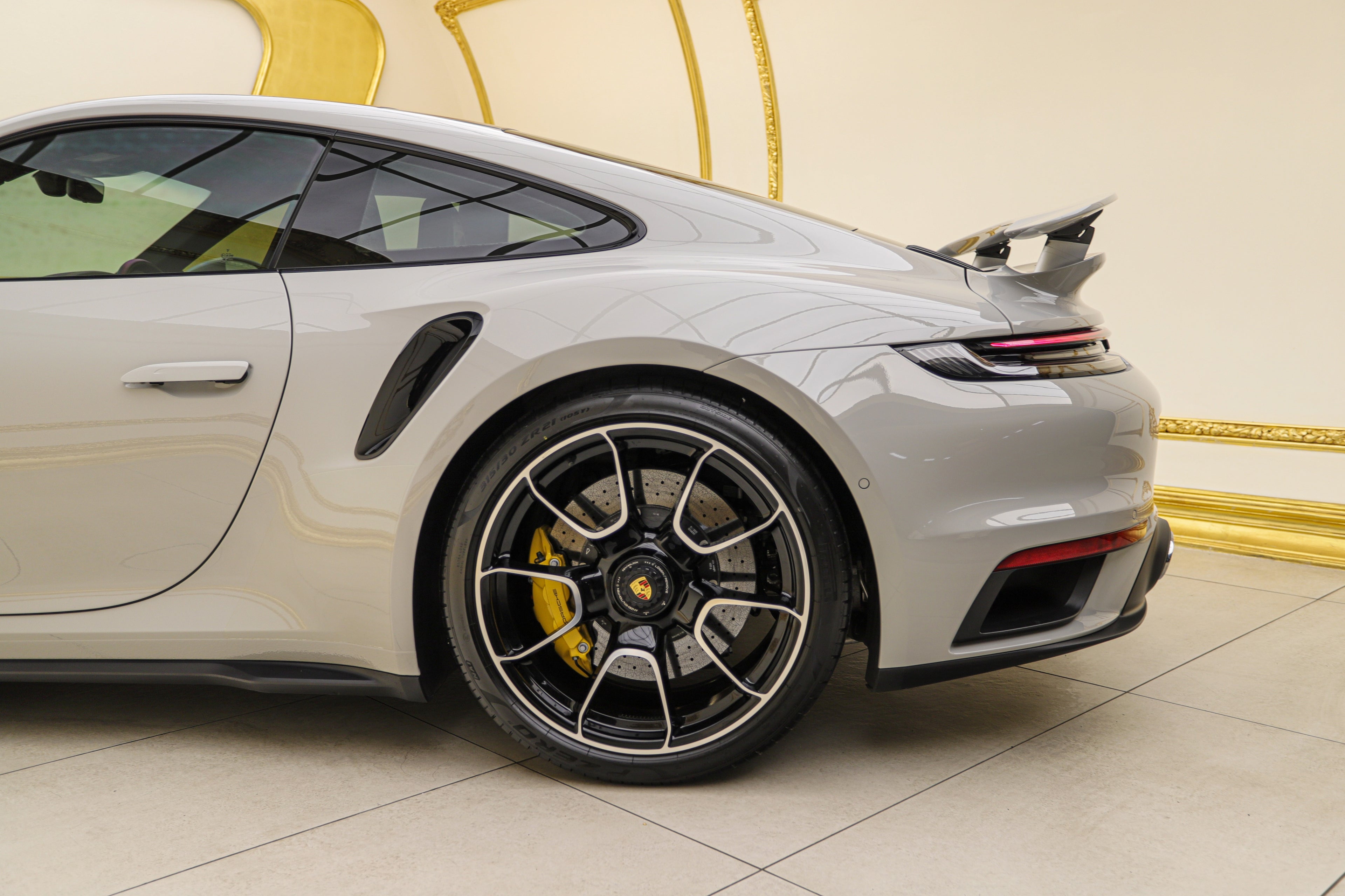 2023 Porsche 911 Turbo S (992)