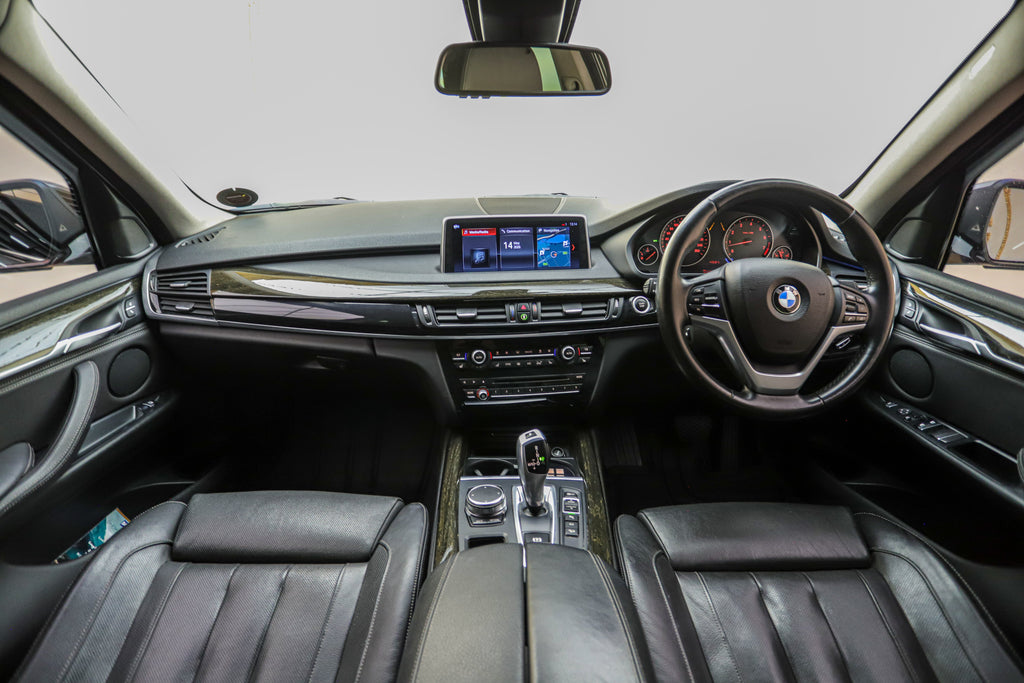 2021 BMW X5 M50i xDrive Security (F15) - VR4
