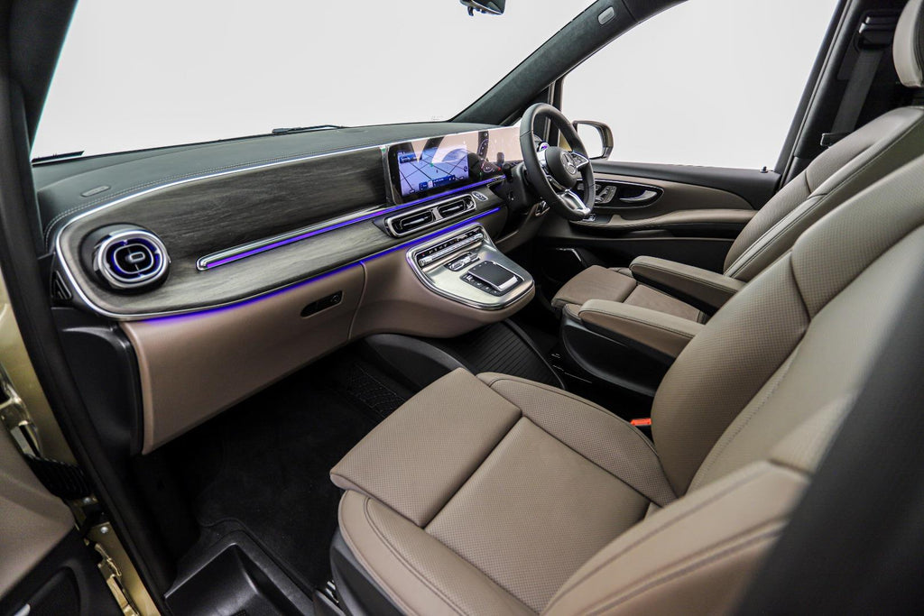 2025 Mercedes-Benz V300d Exclusive