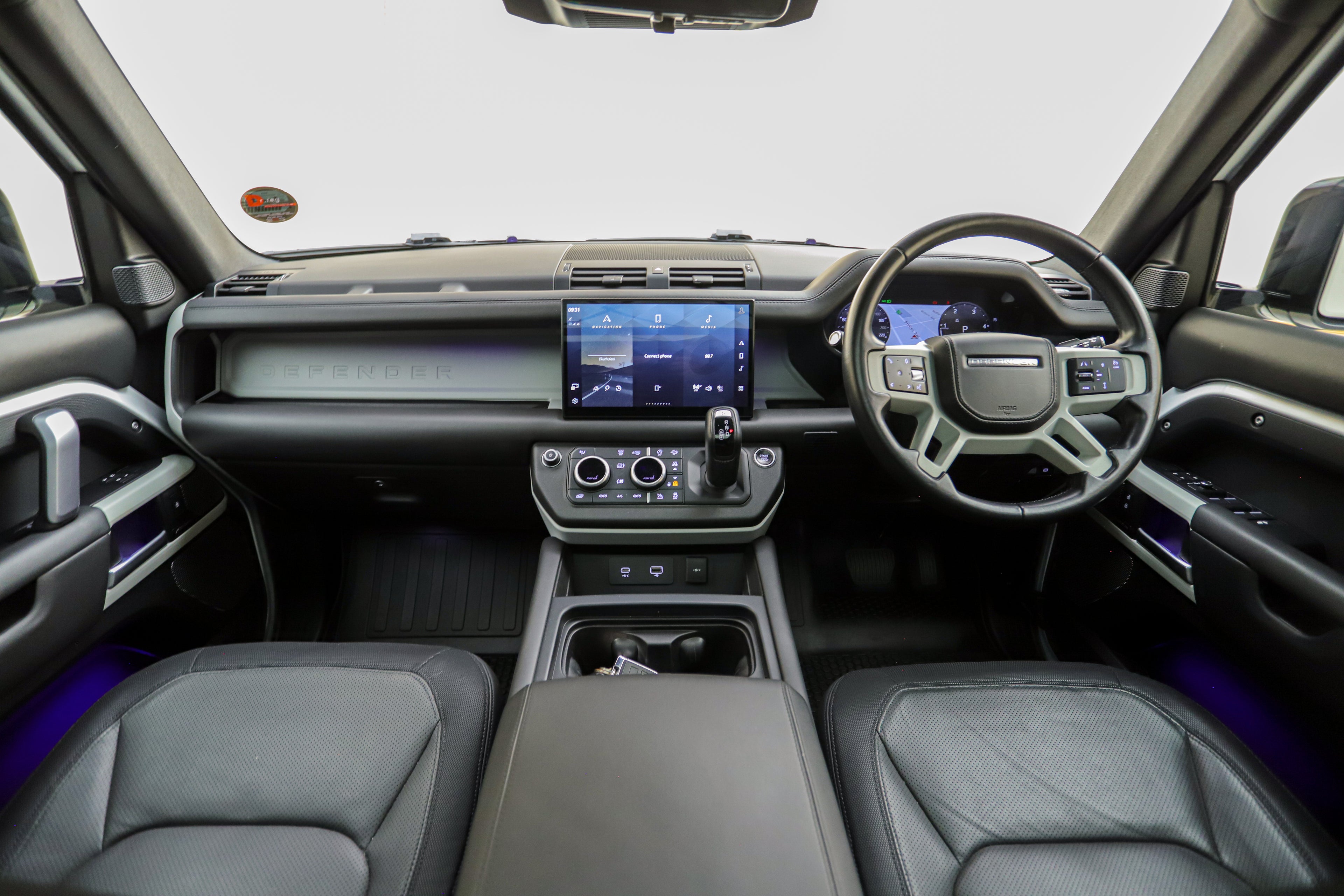 2022 Land Rover Defender 110 D240 HSE X-Dynamic