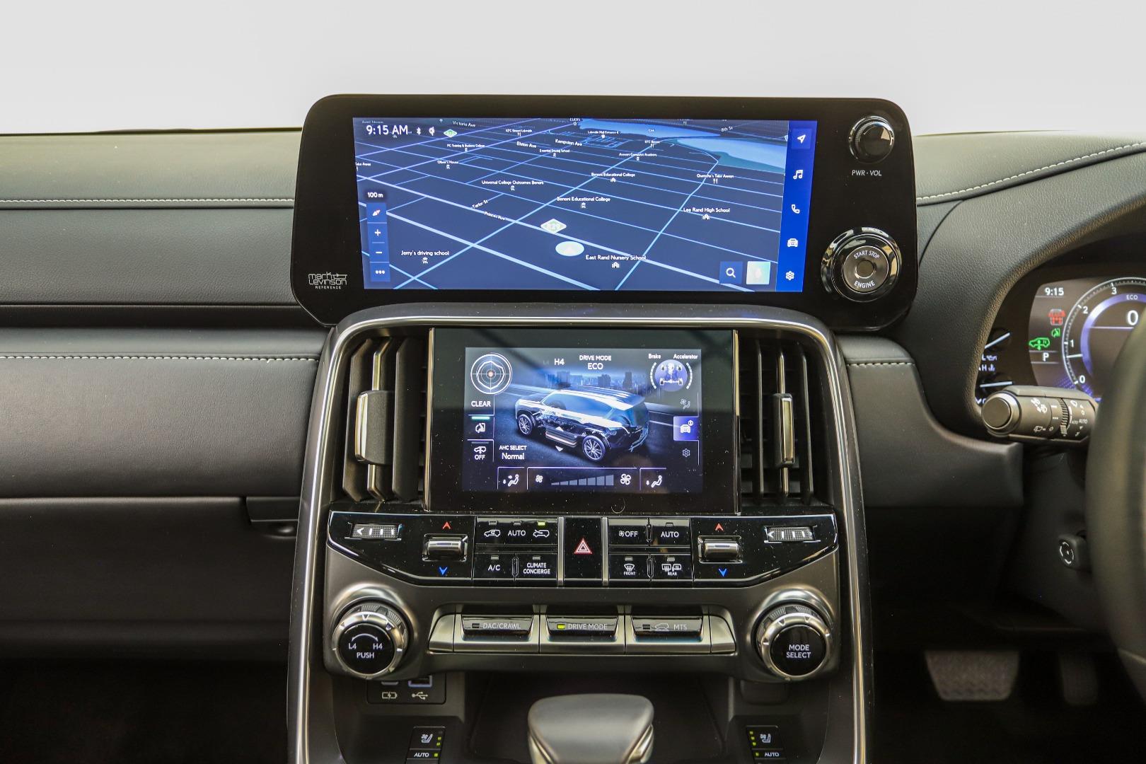 2025 Lexus LX600 Urban