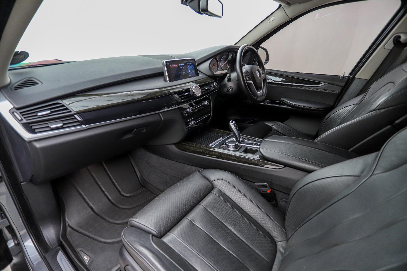 2021 BMW X5 M50i xDrive Security (F15) - VR4