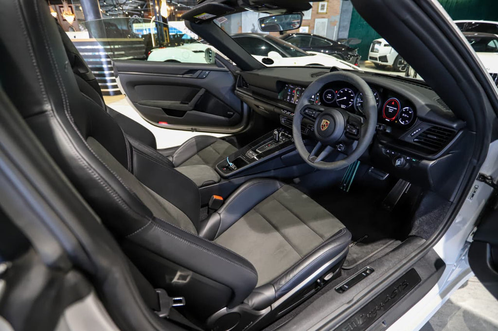2024 Porsche 911 Targa 4 GTS