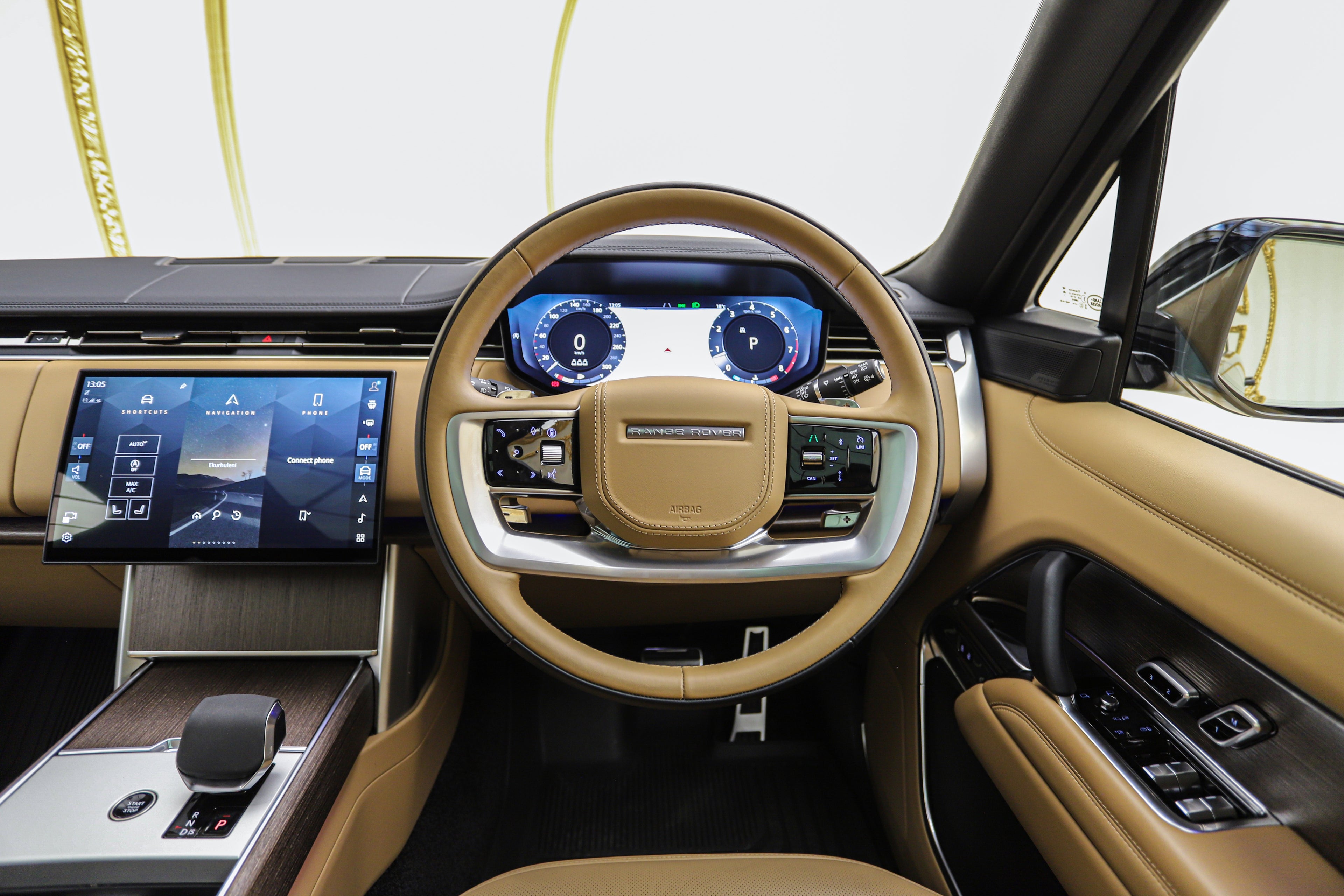 2025 Range Rover 4.4 V8 HSE (P530)