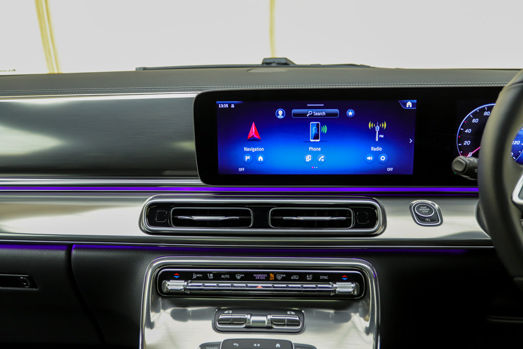 2026 Mercedes-Benz V300d Exclusive