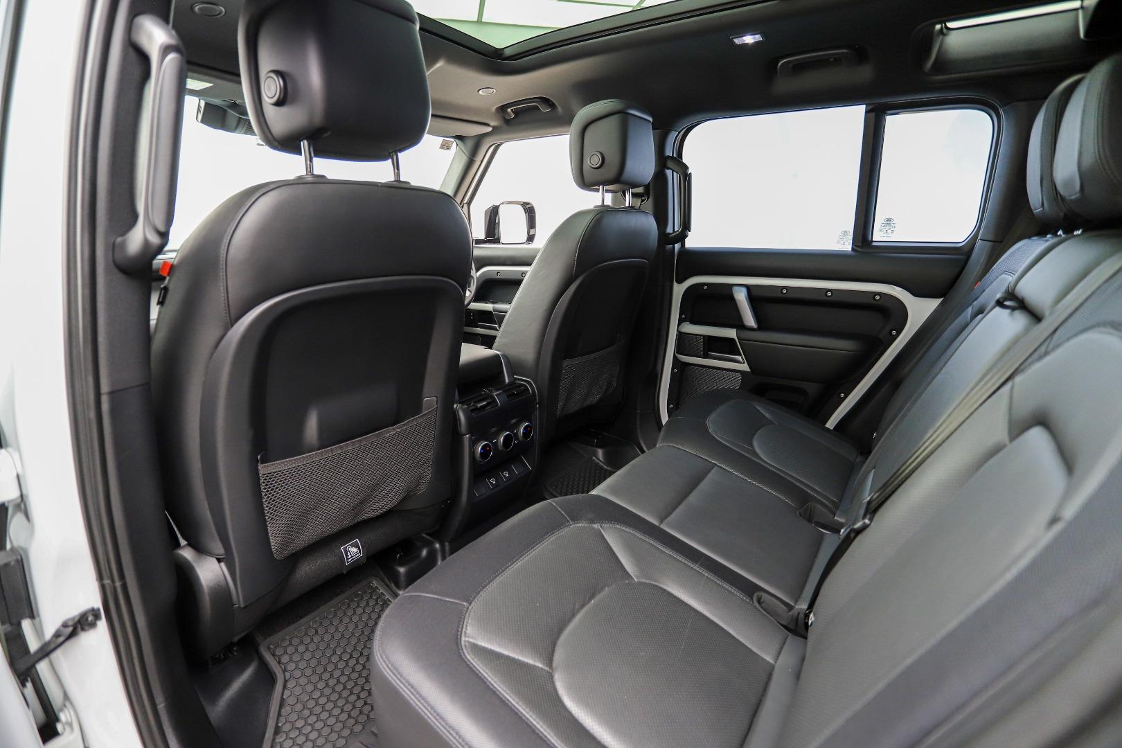 2022 Land Rover Defender 110 D240 HSE X-Dynamic