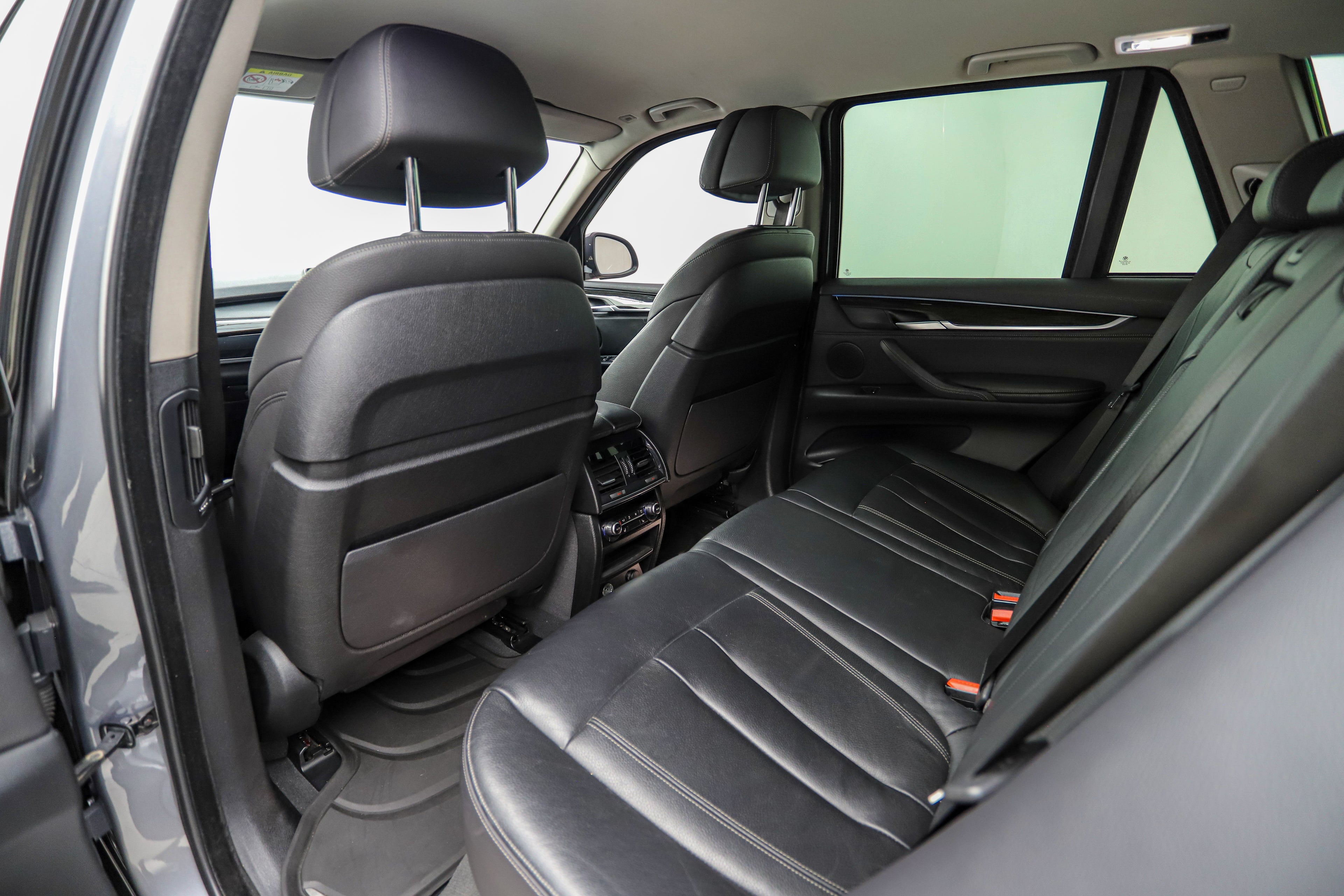 2021 BMW X5 M50i xDrive Security (F15) - VR4