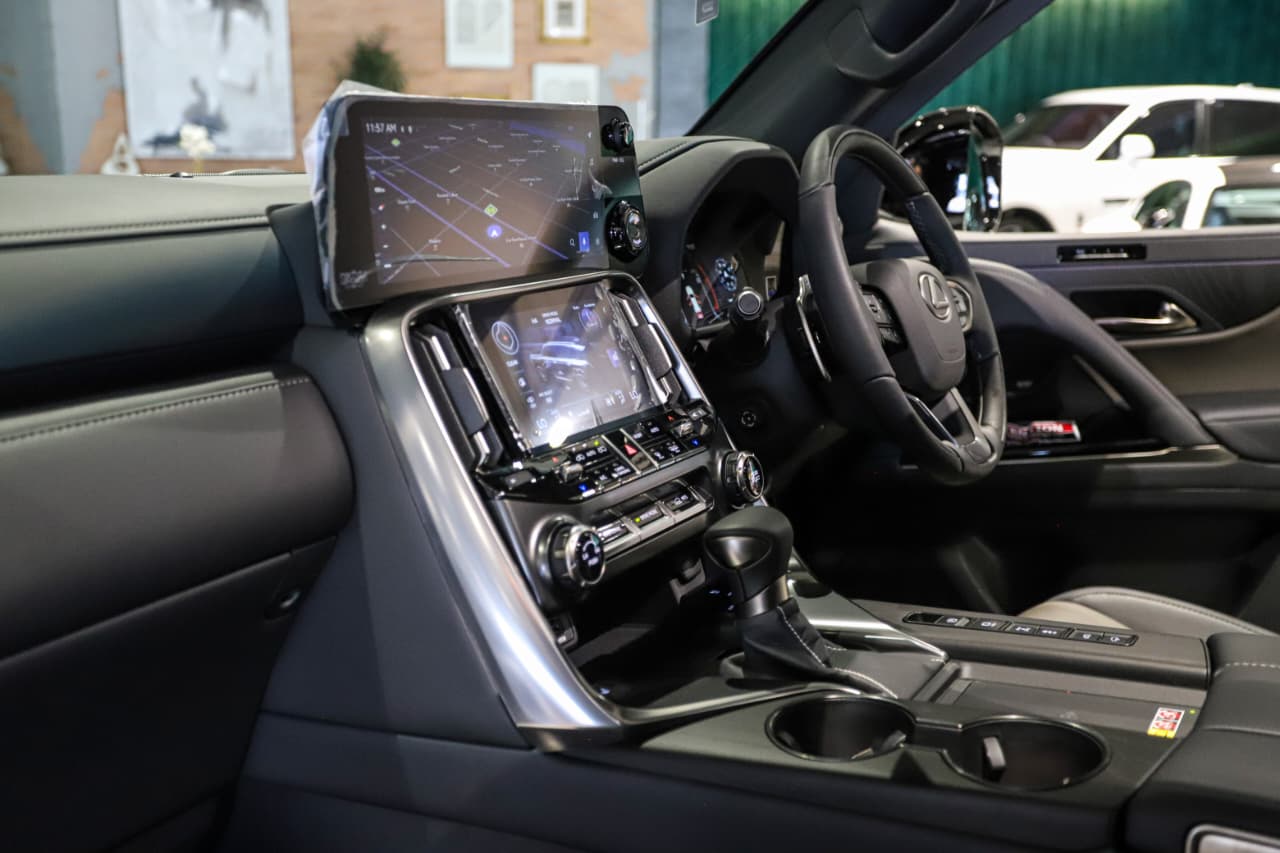 2026 Lexus LX 500d Overtrail