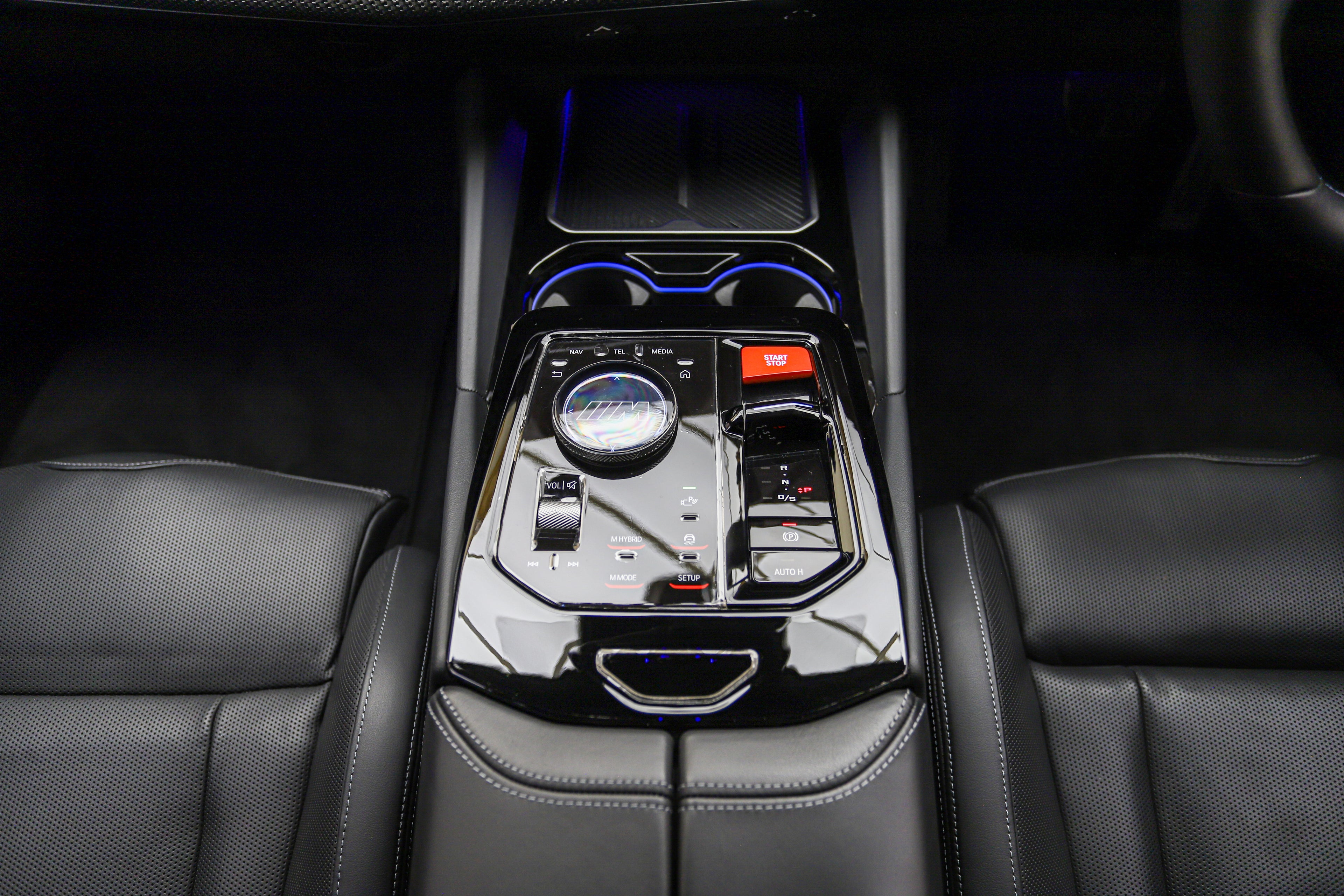 2024 BMW M5 (G90) M Hybrid