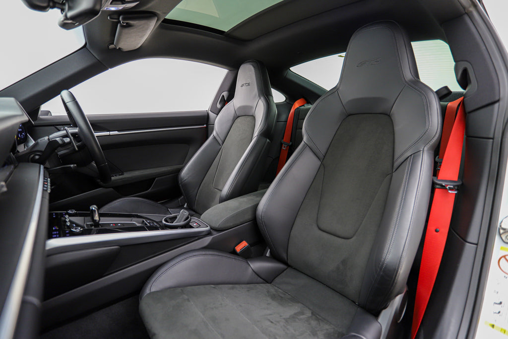 2022 Porsche 911 Carrera GTS (992)