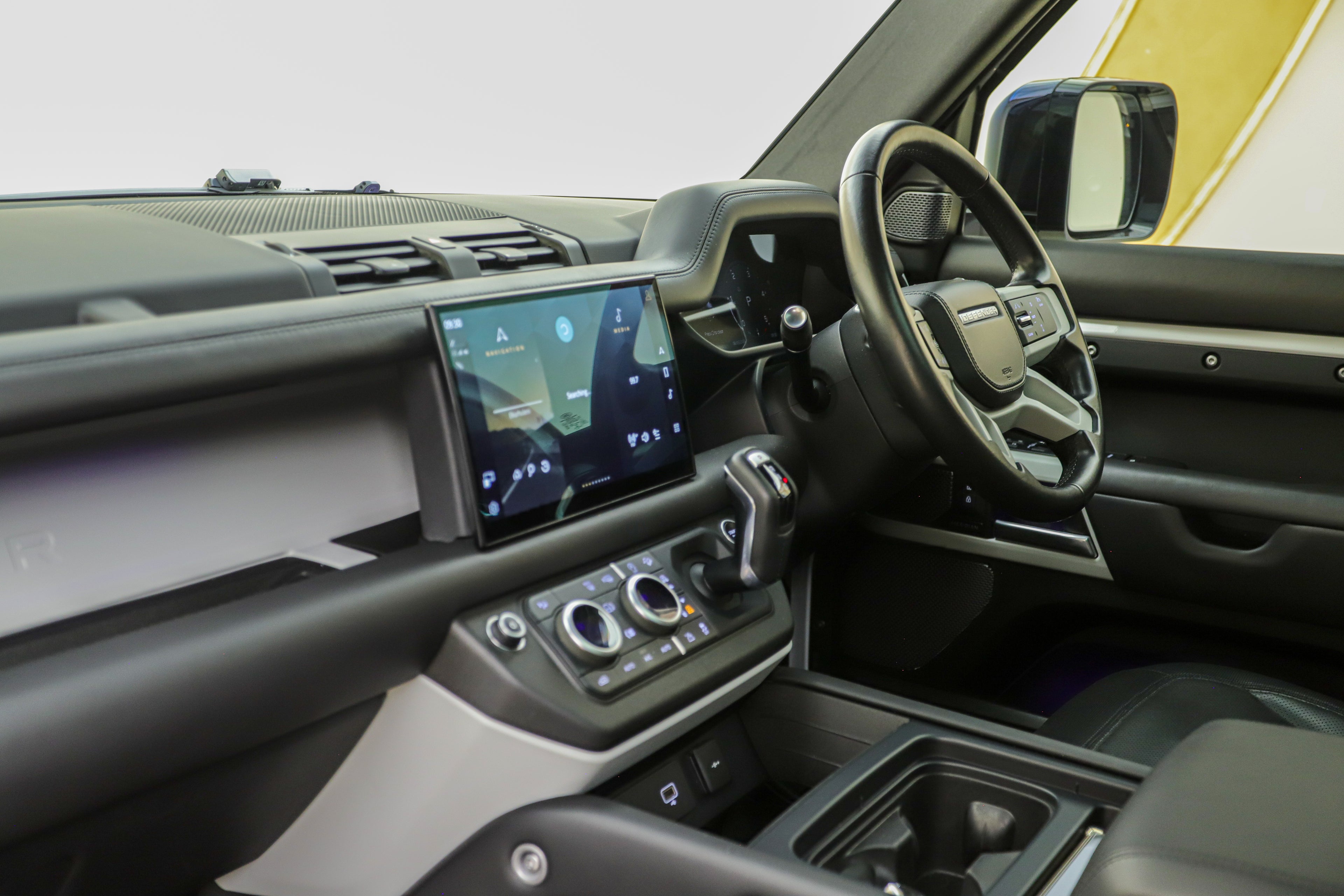 2022 Land Rover Defender 110 D240 HSE X-Dynamic