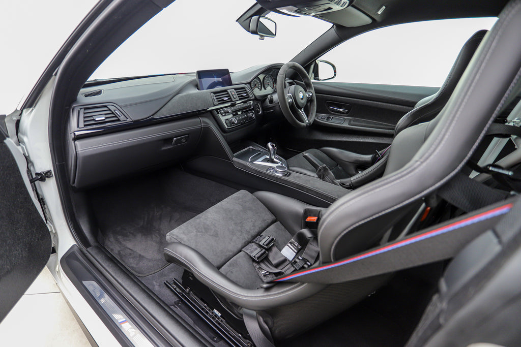 2017 BMW M4 DTM Champion Edition