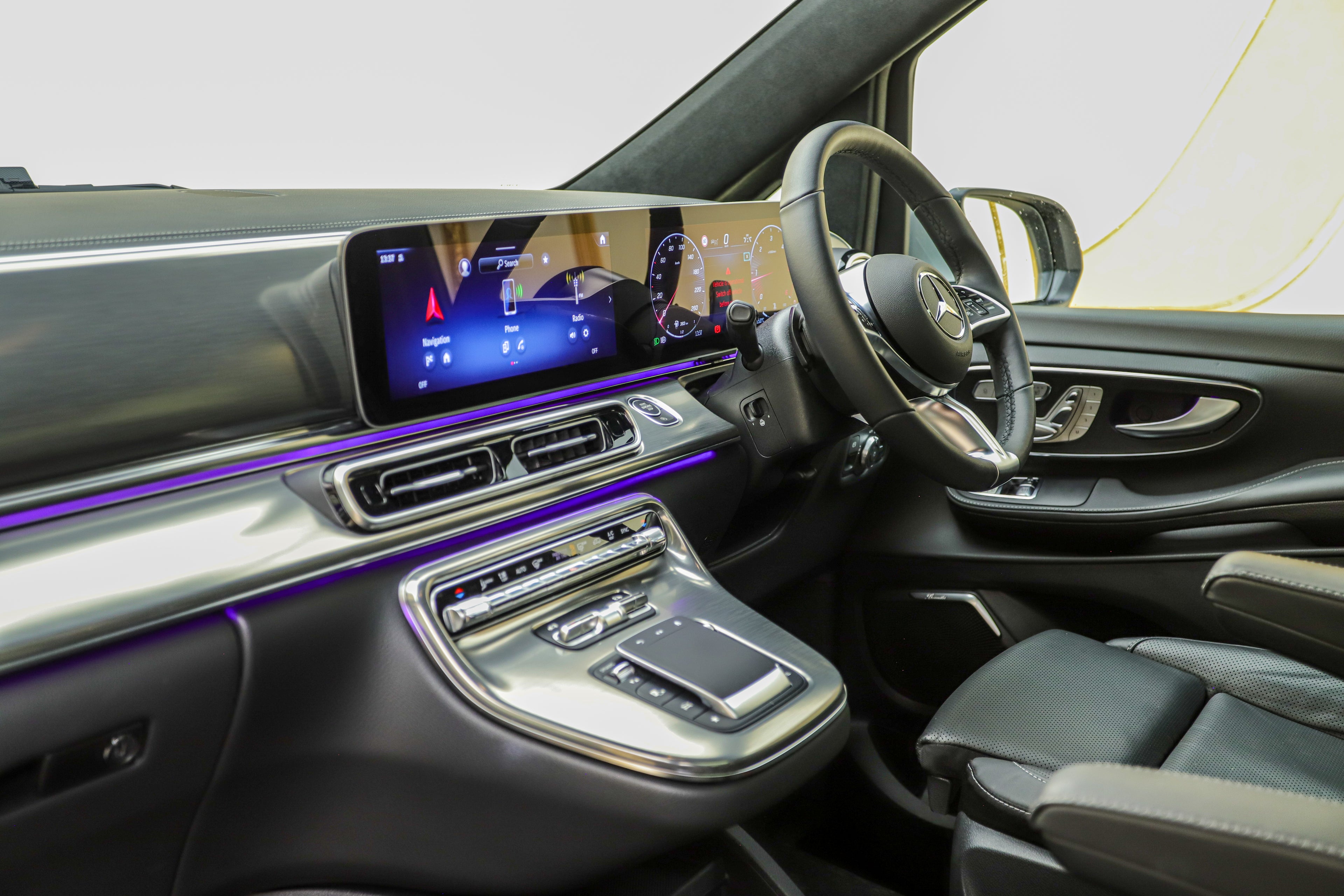 2026 Mercedes-Benz V300d Exclusive