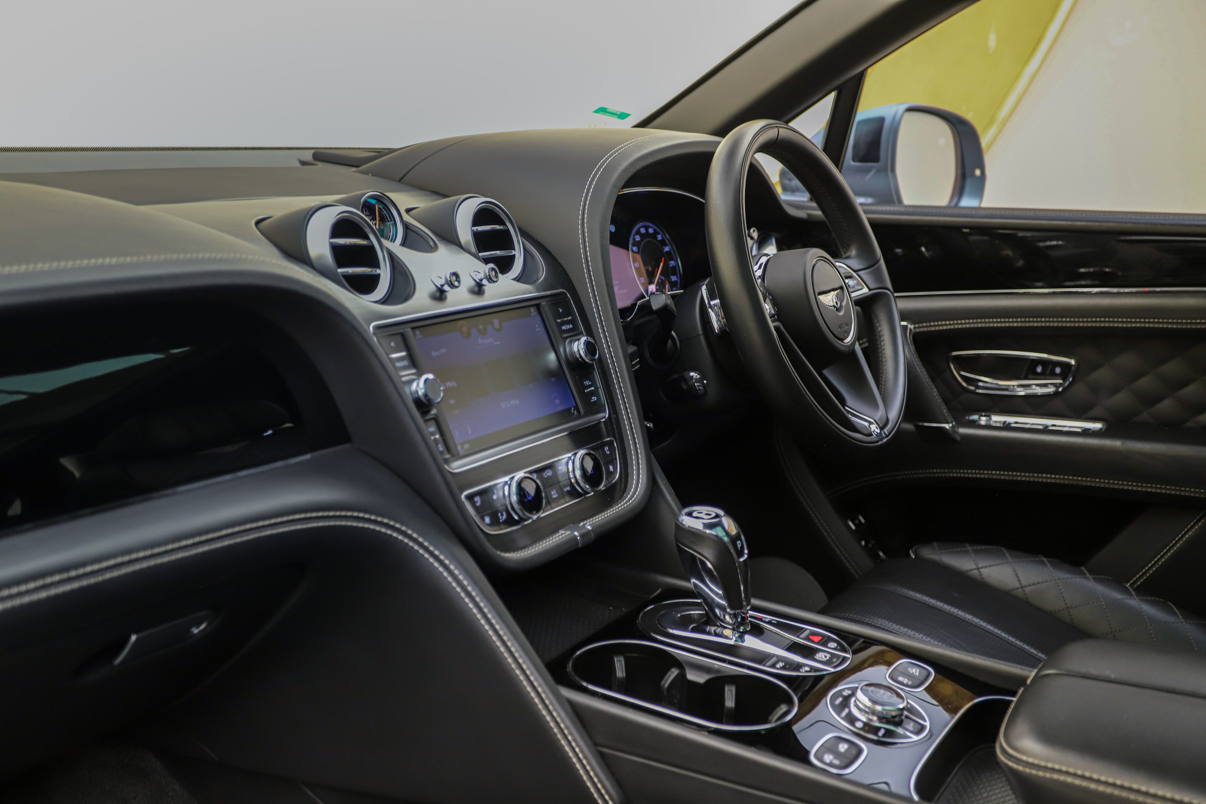 2016 Bentley Bentayga 6.0 W12