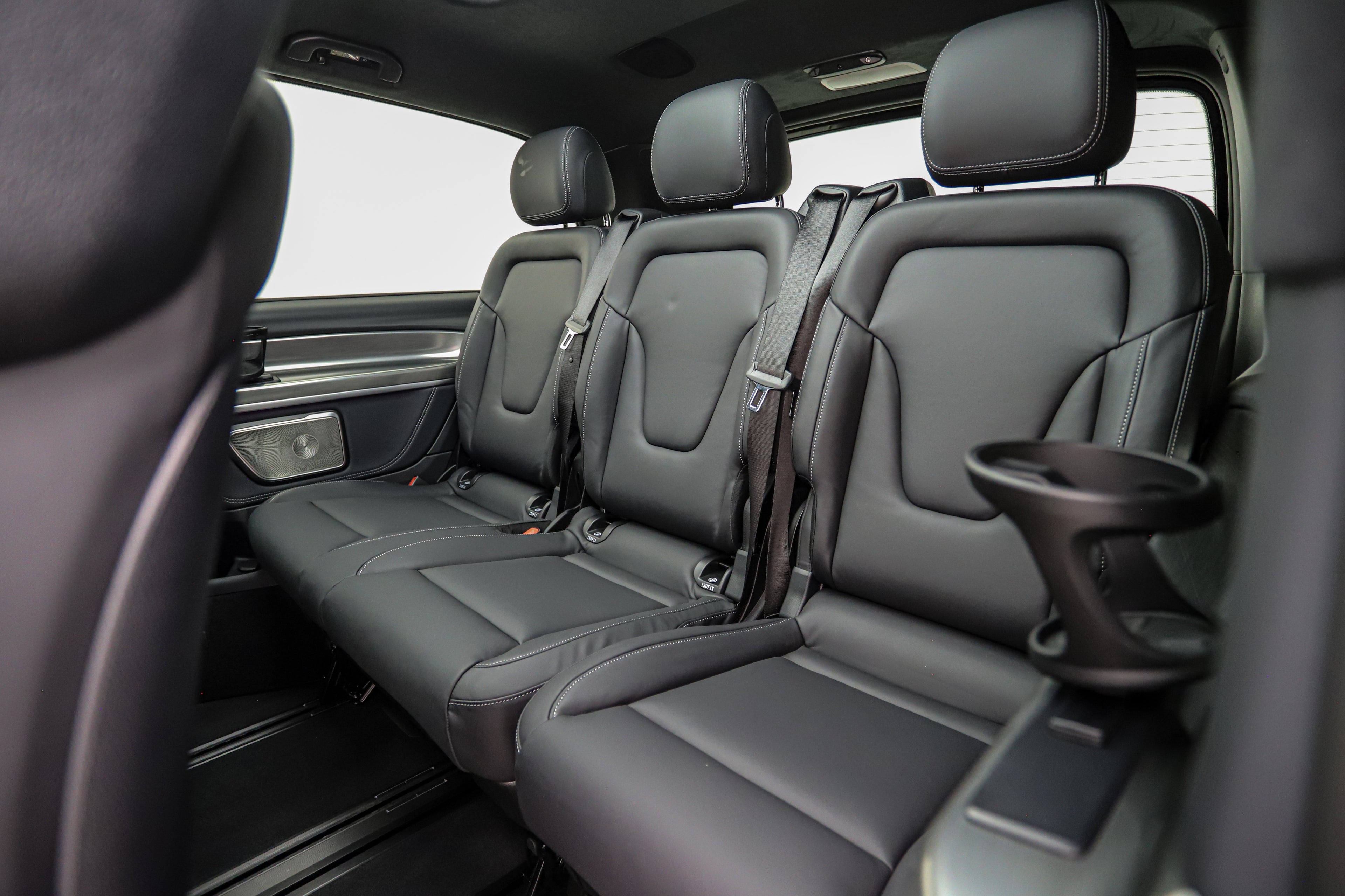 2025 Mercedes-Benz V300d Exclusive LUMMA CLR V