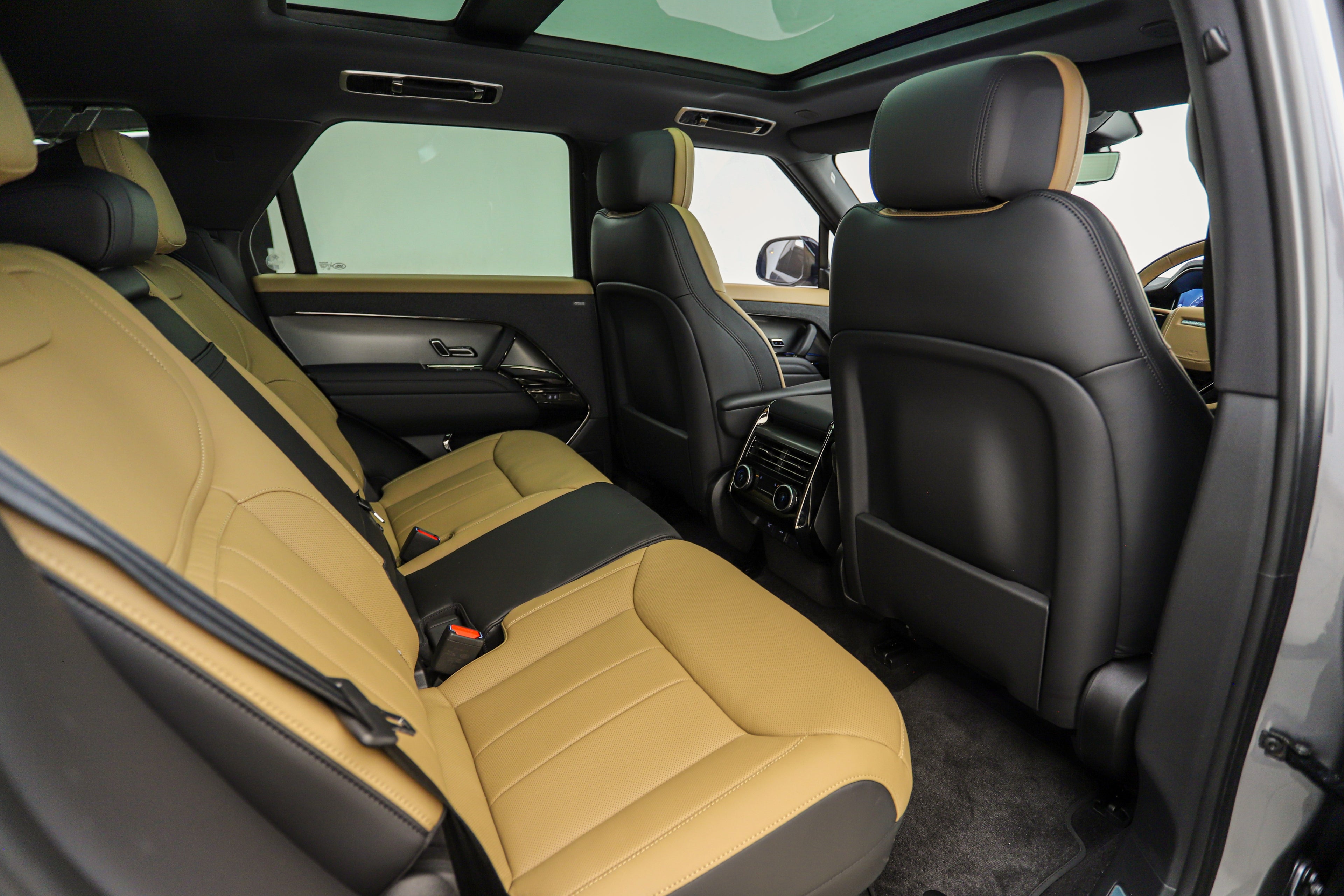 2024 Land Rover Range Rover Sport 3.0d Dynamic HSE Lumma