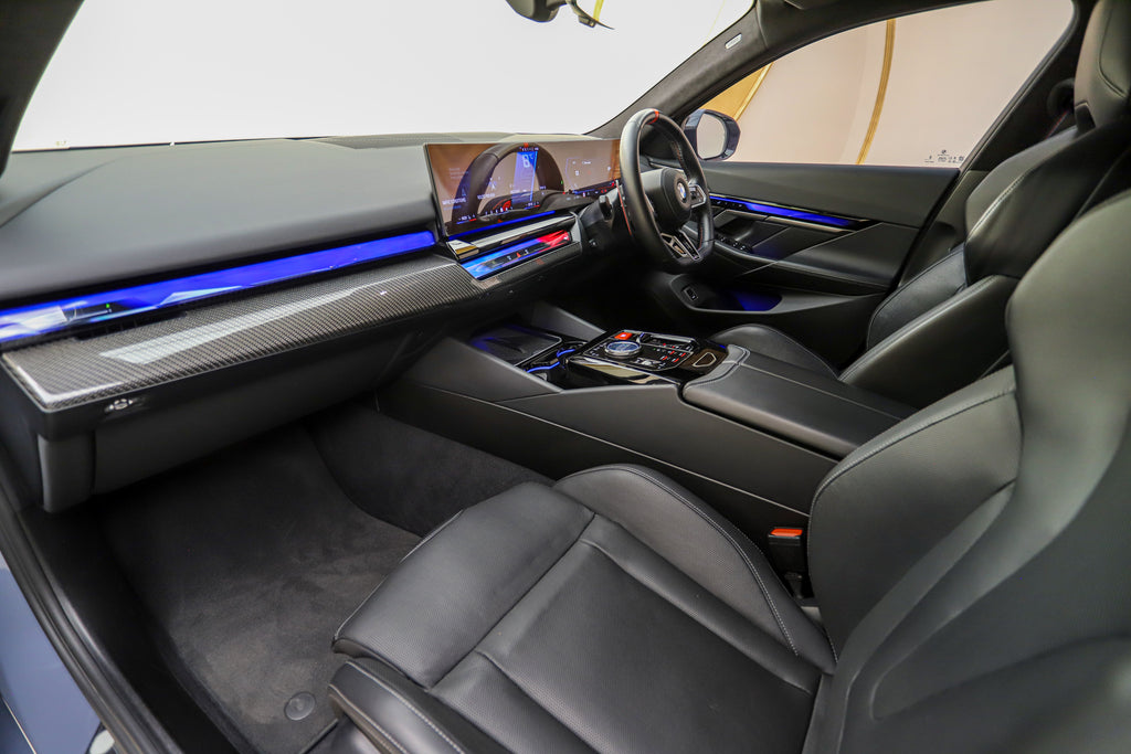 2024 BMW M5 (G90) M Hybrid