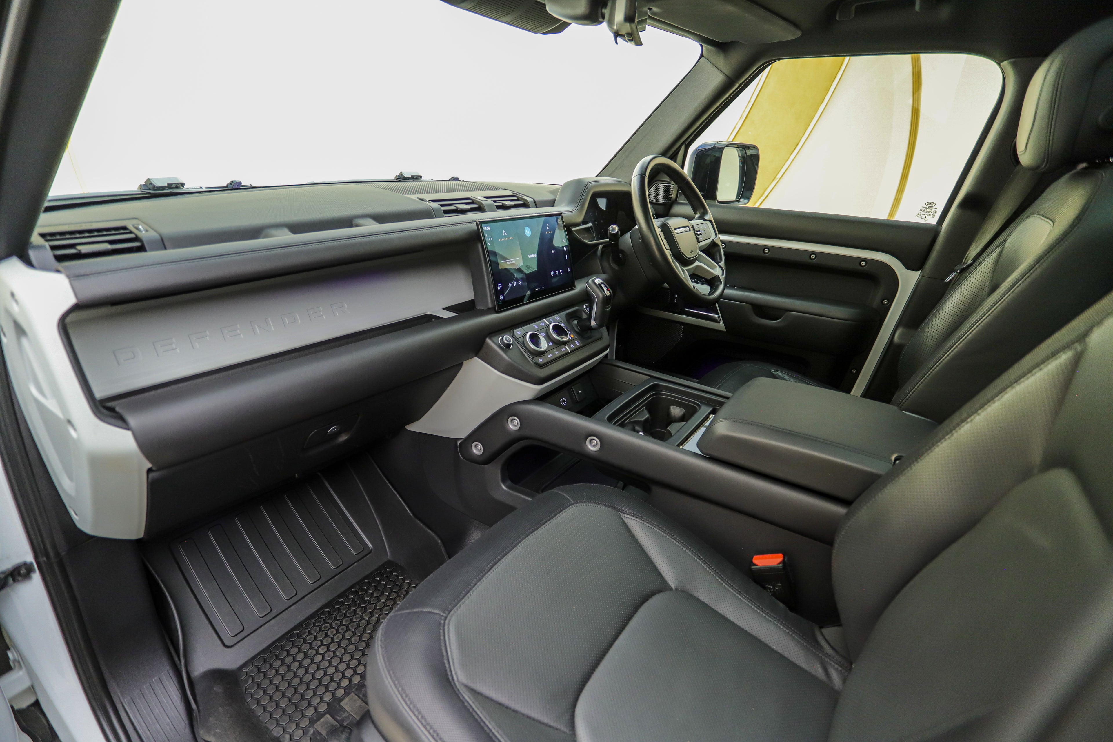 2022 Land Rover Defender 110 D240 HSE X-Dynamic