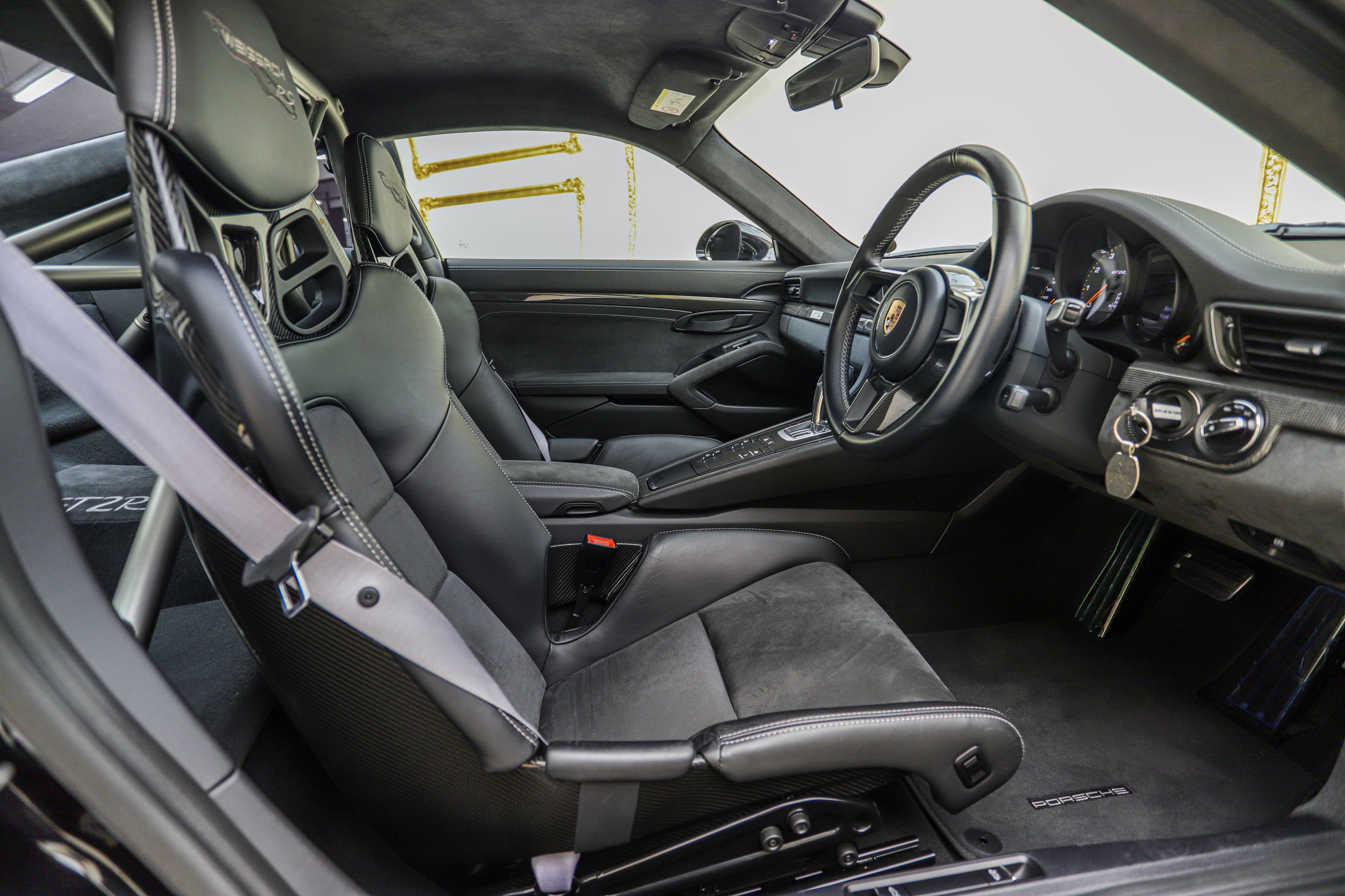 2019 Porsche 911 GT2 RS Weissach