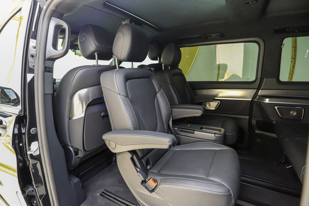 2025 Mercedes-Benz V300d
