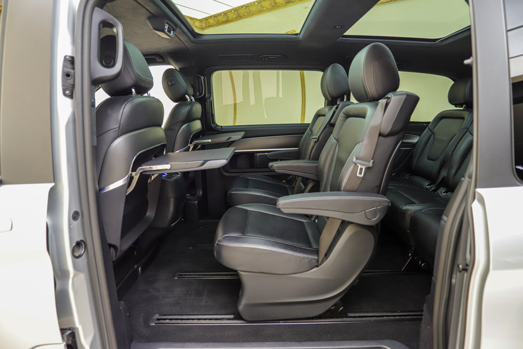 2022 Mercedes-Benz V300d Exclusive
