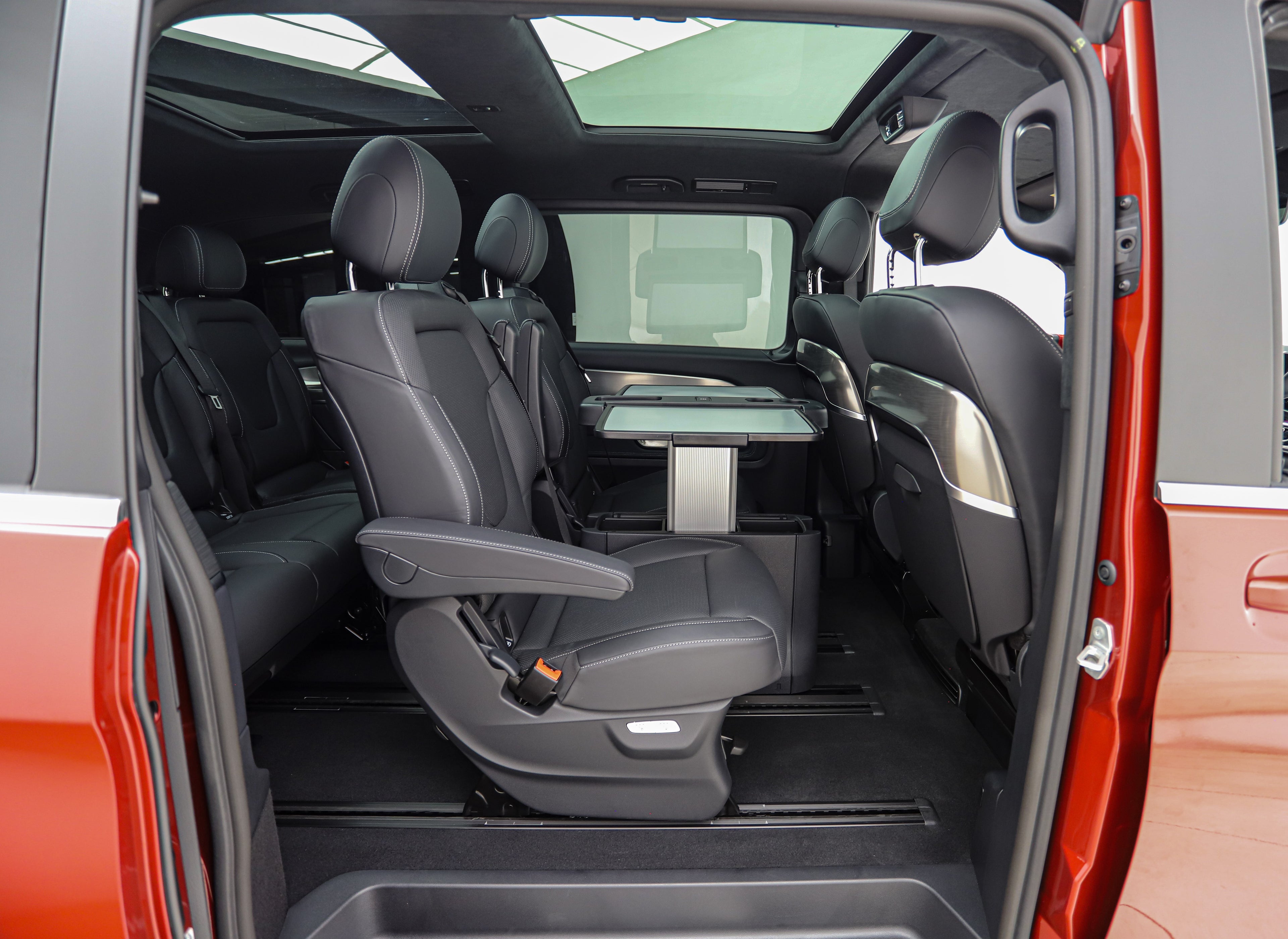 2025 Mercedes-Benz V300d Exclusive LUMMA CLR V