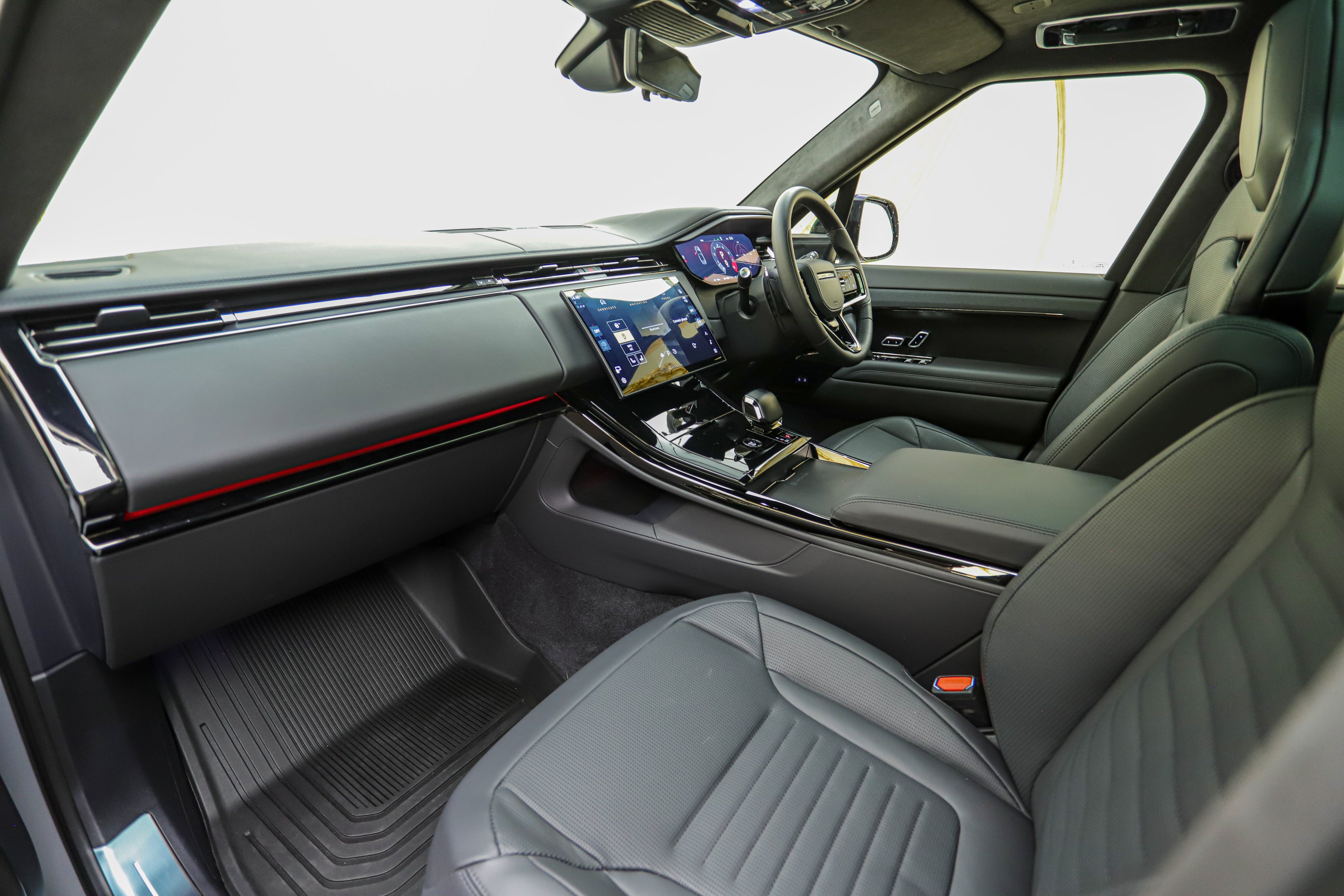 2025 Range Rover Sport SV Edition Two (P635)