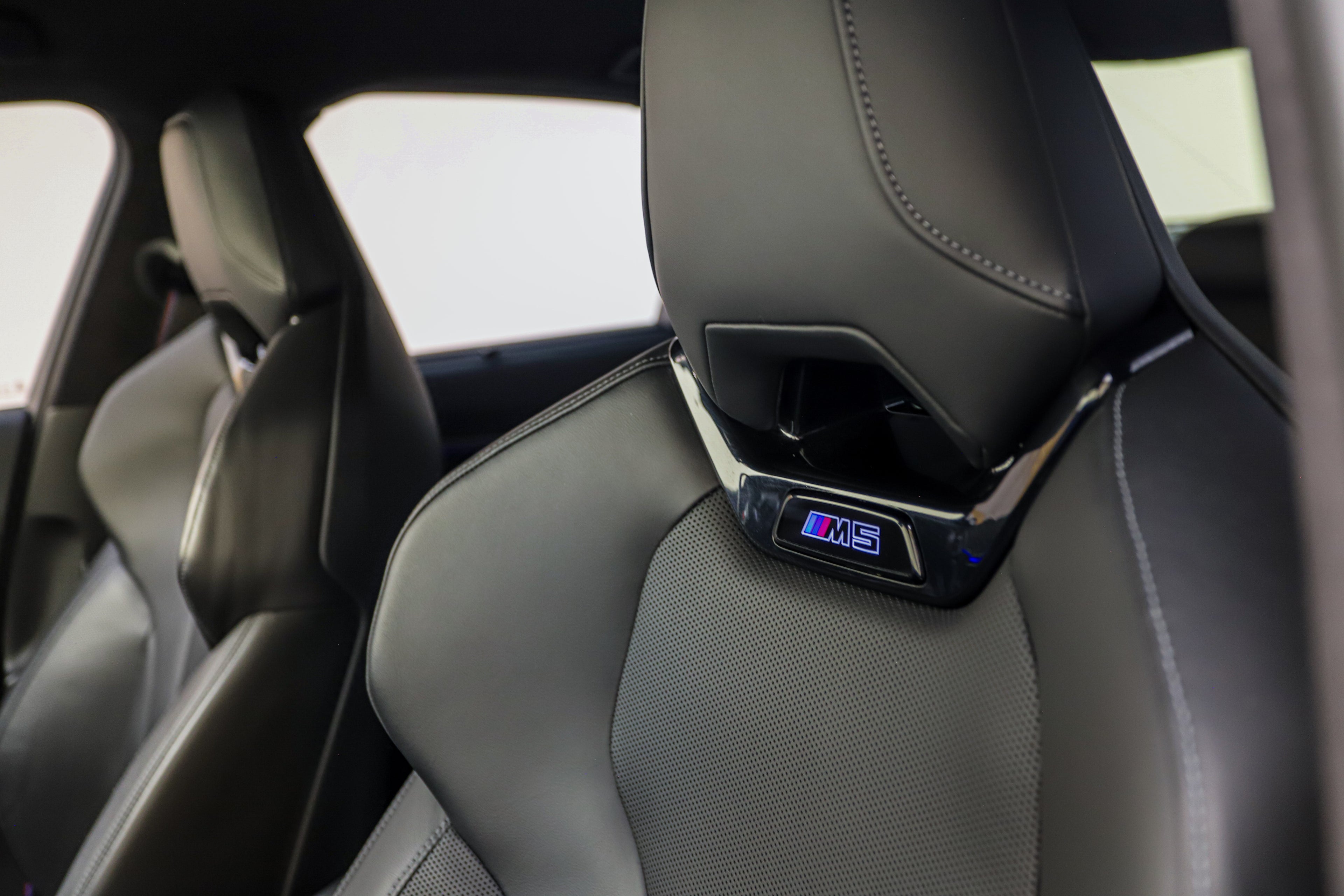 2024 BMW M5 (G90) M Hybrid