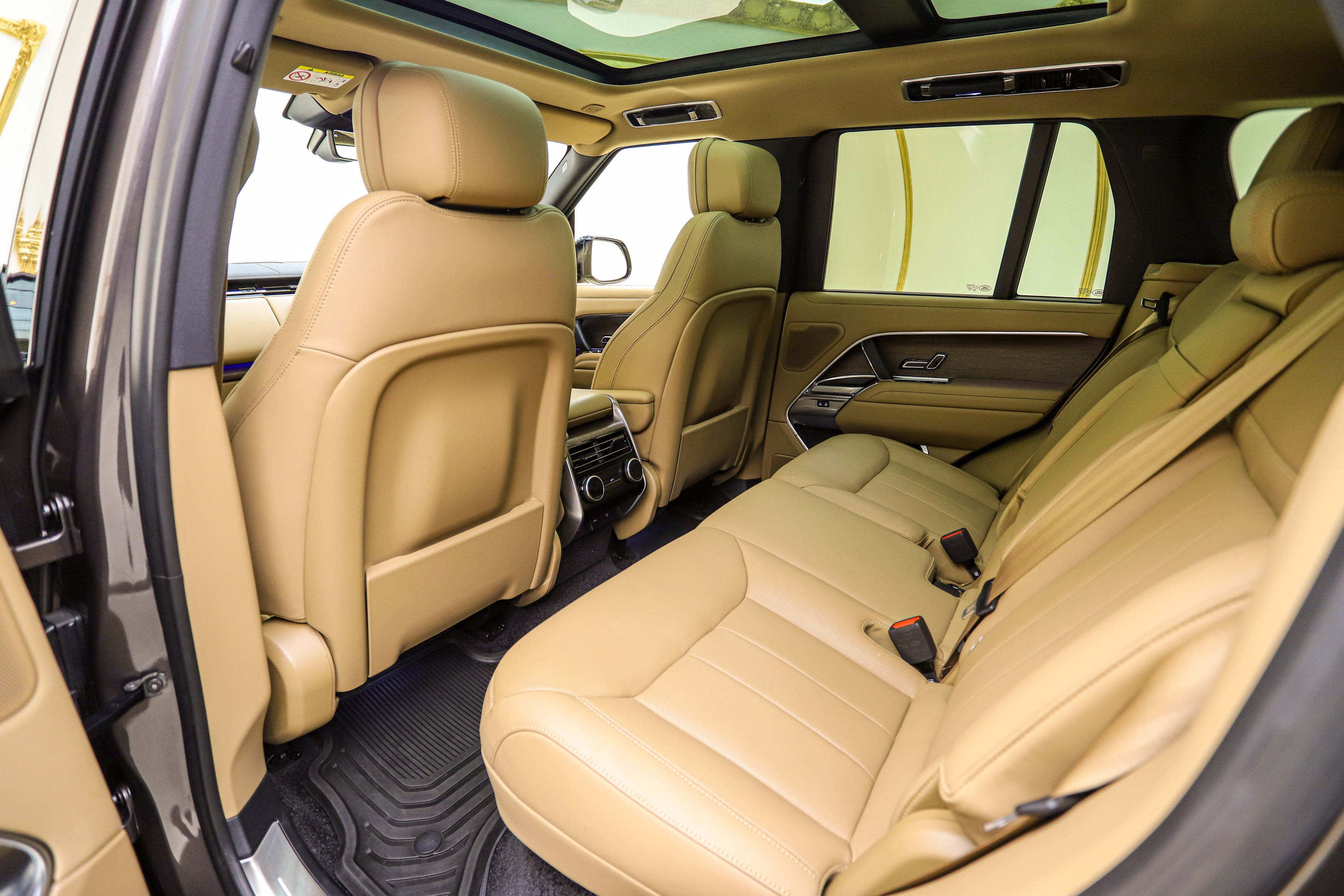 2025 Range Rover 4.4 V8 HSE (P530)