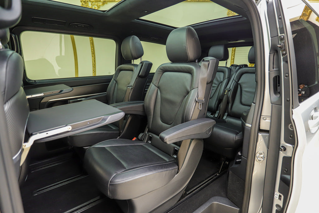 2022 Mercedes-Benz V300d Exclusive