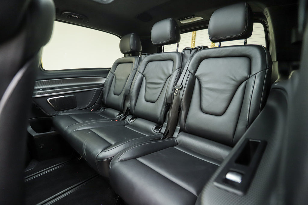 2022 Mercedes-Benz V300d Exclusive