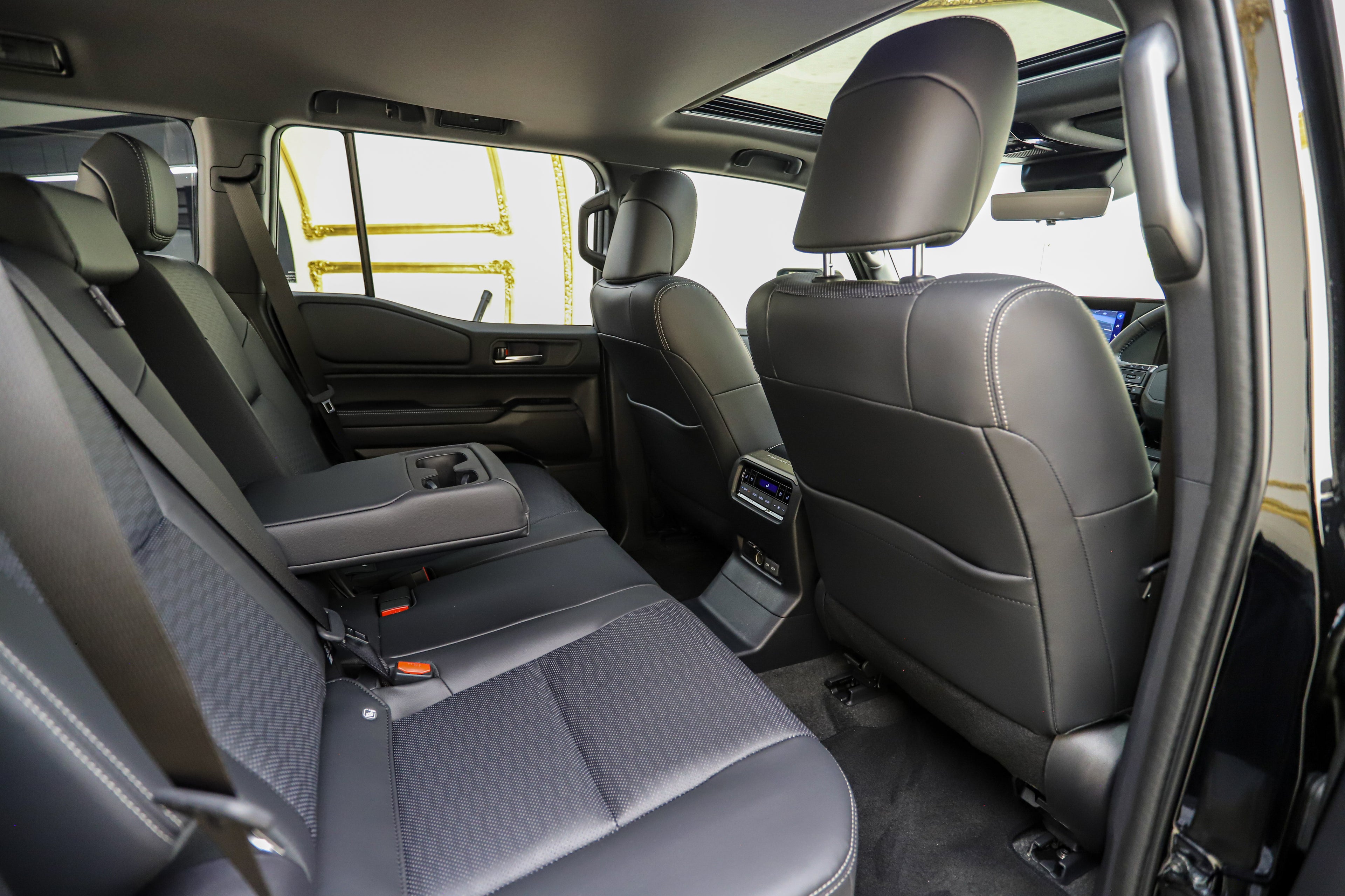2026 Toyota Land Cruiser Prado 2.8GD VX-R