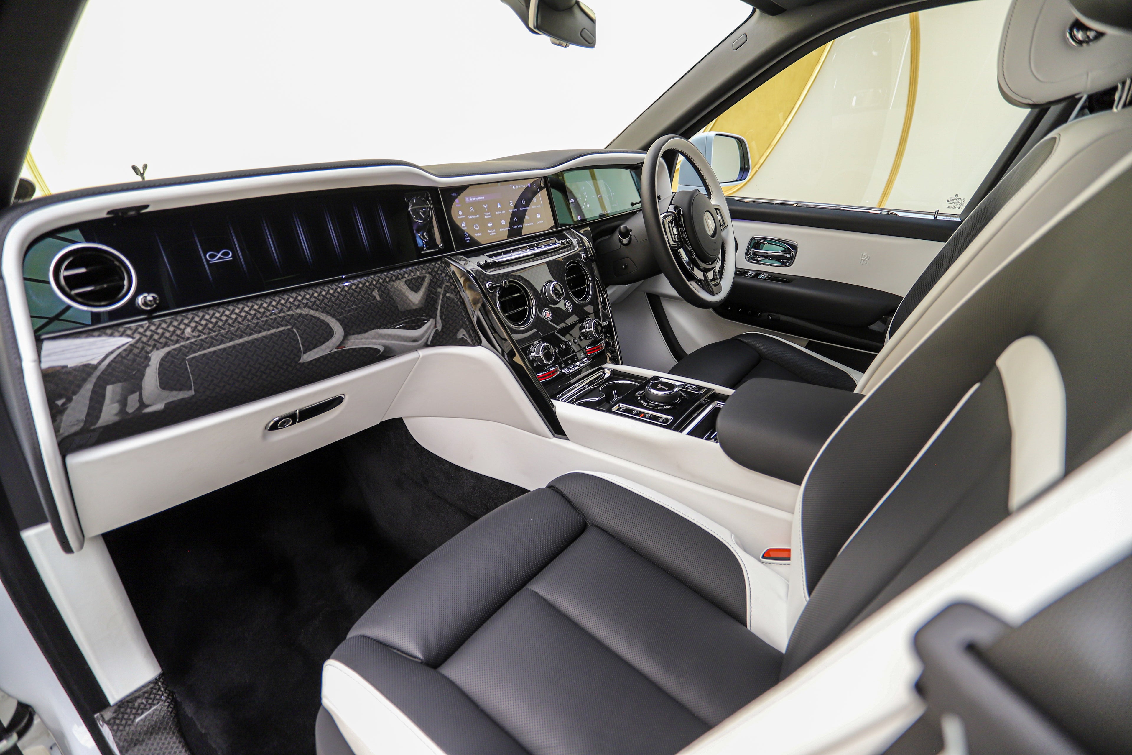 2025 Rolls-Royce Cullinan Black Badge Series II