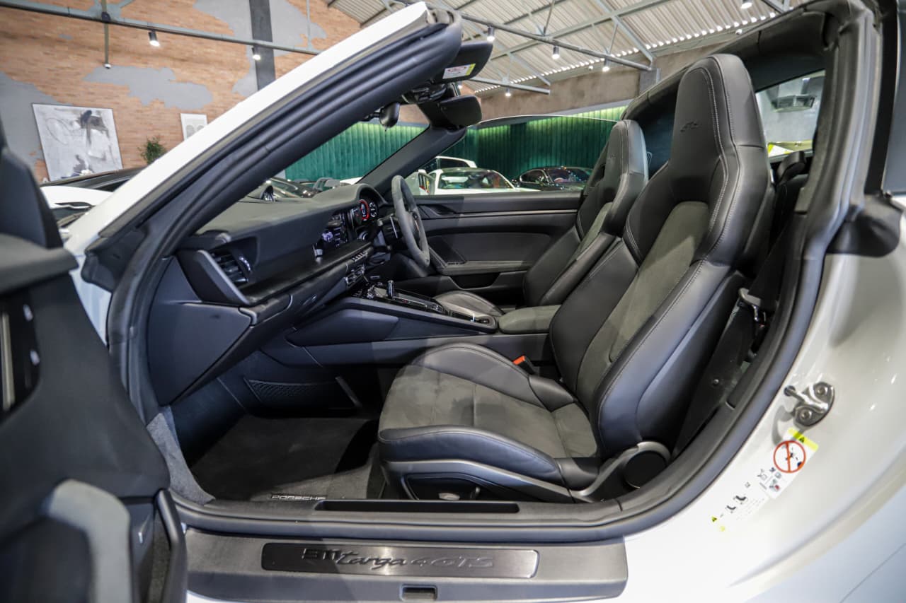 2024 Porsche 911 Targa 4 GTS