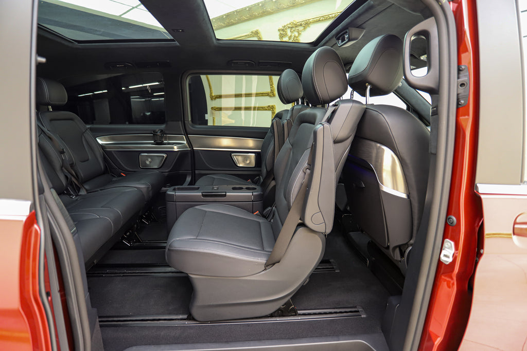 2025 Mercedes-Benz V300d Exclusive LUMMA CLR V