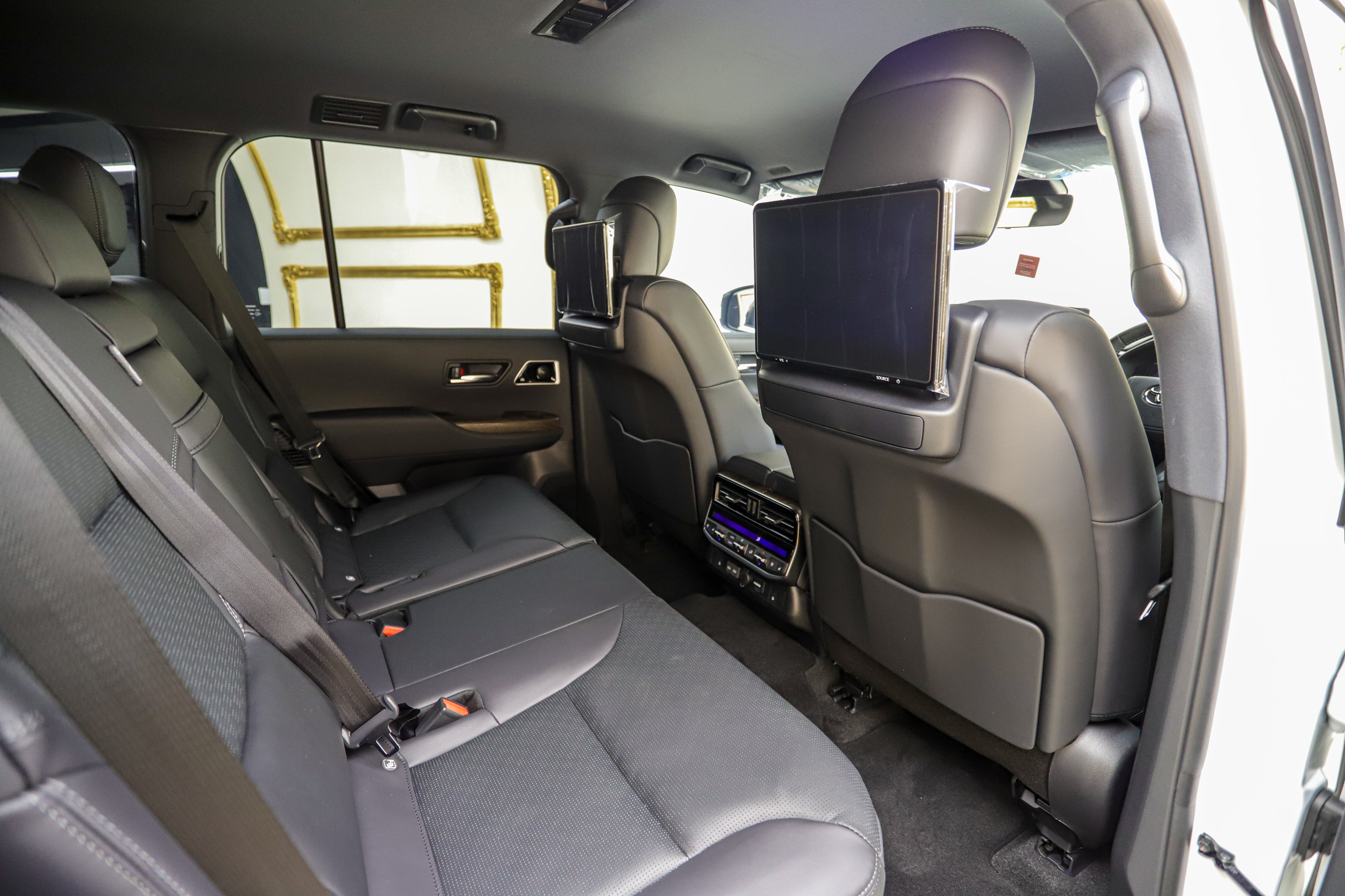 2026 Land Cruiser LC300 3.3d ZX