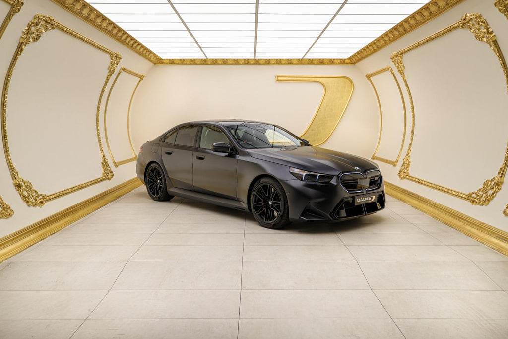 2025 BMW M5 (G90)
