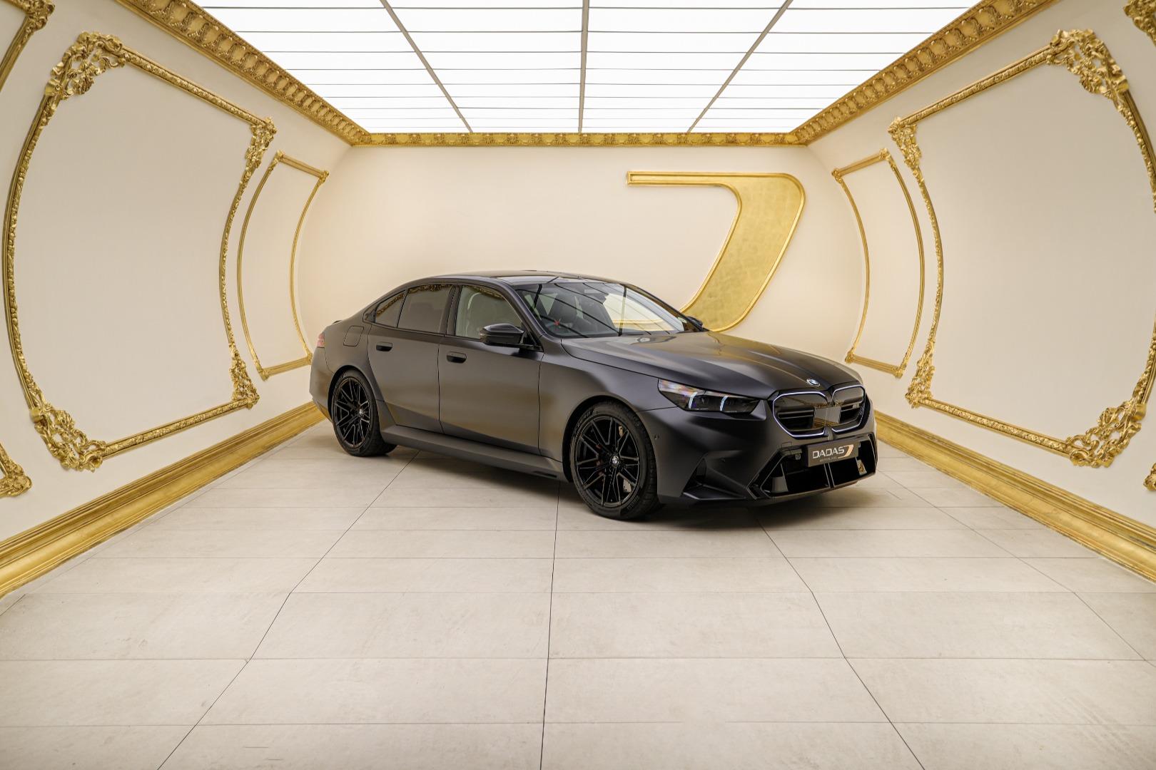 2025 BMW M5 (G90)