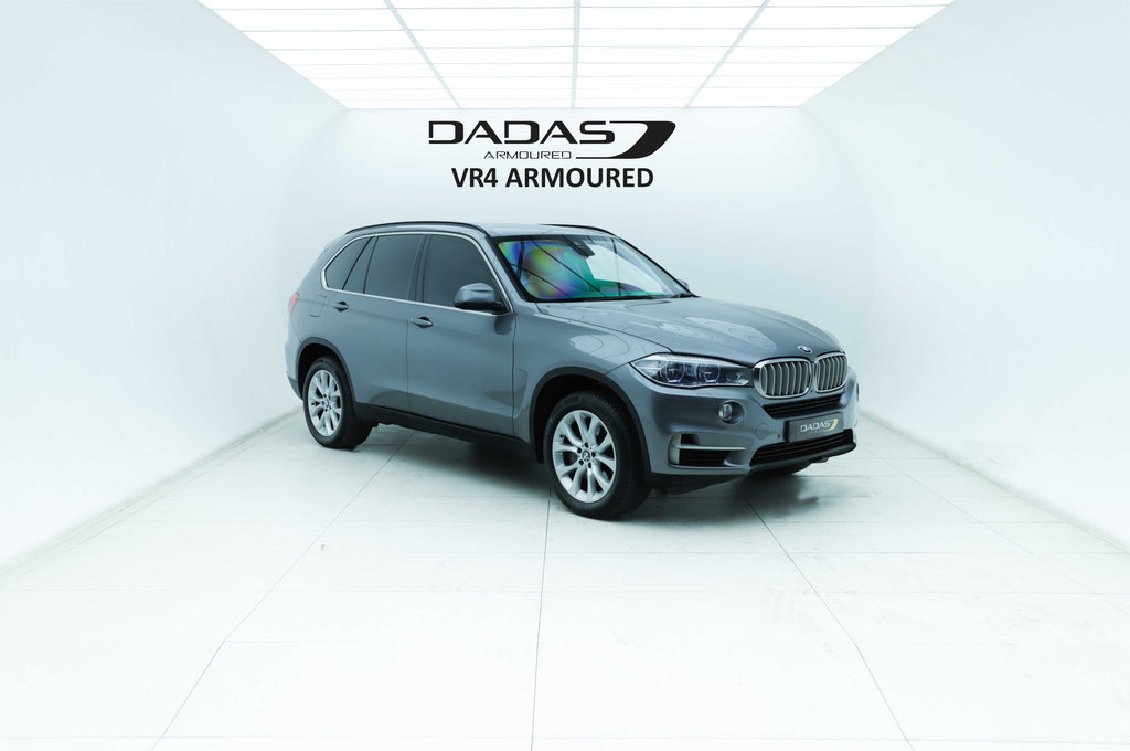 2021 BMW X5 M50i xDrive Security (F15) - VR4