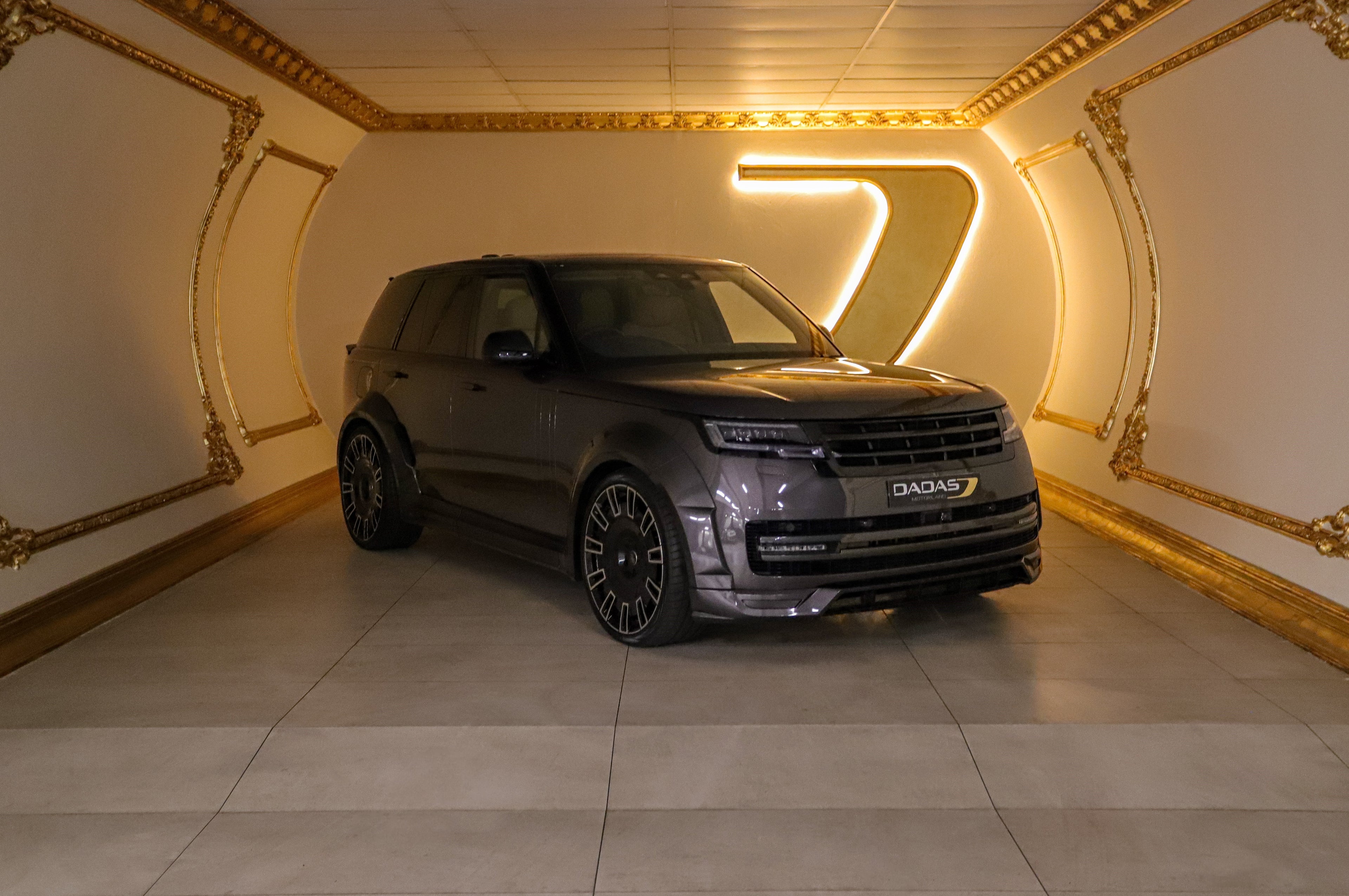 2025 Range Rover 4.4 V8 HSE (P530)